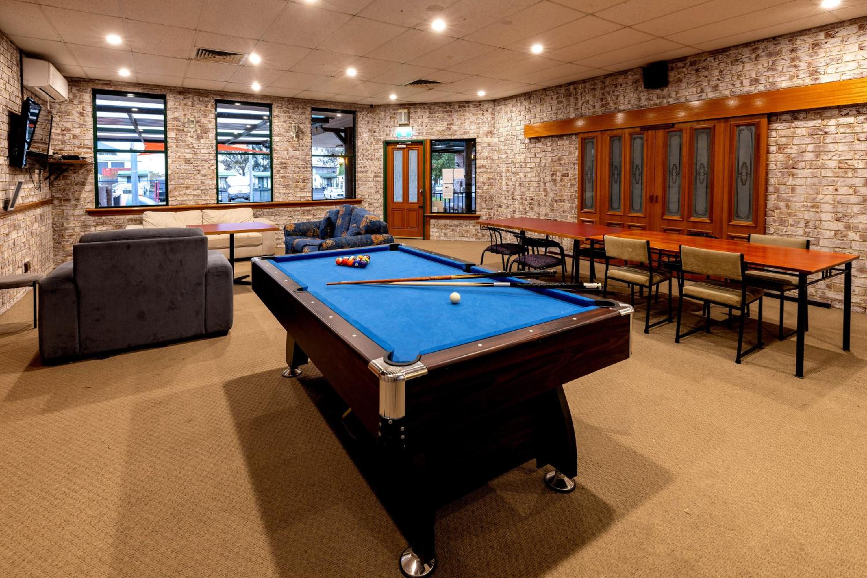activities & amenities