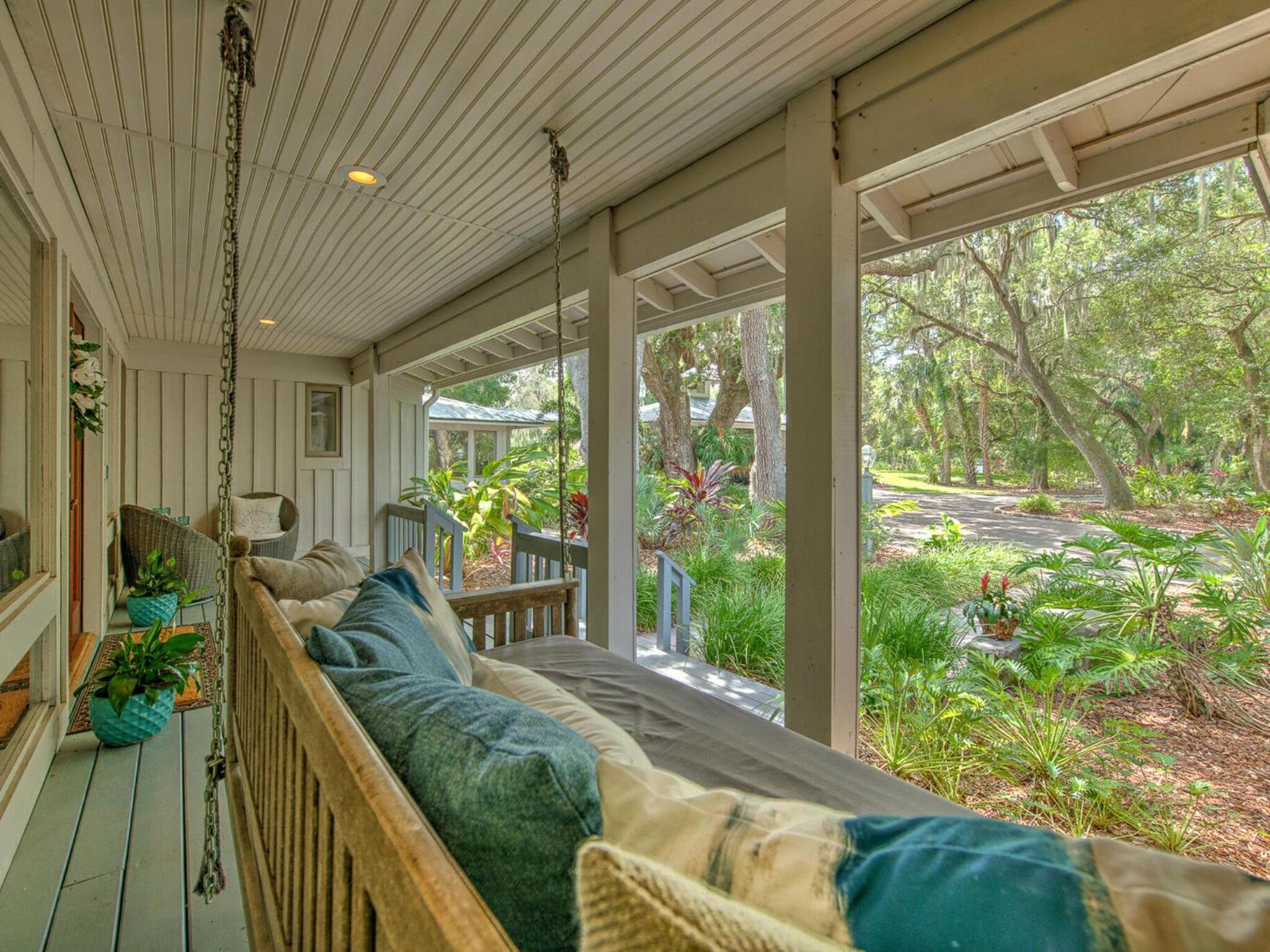 Riverbend Retreat Fla