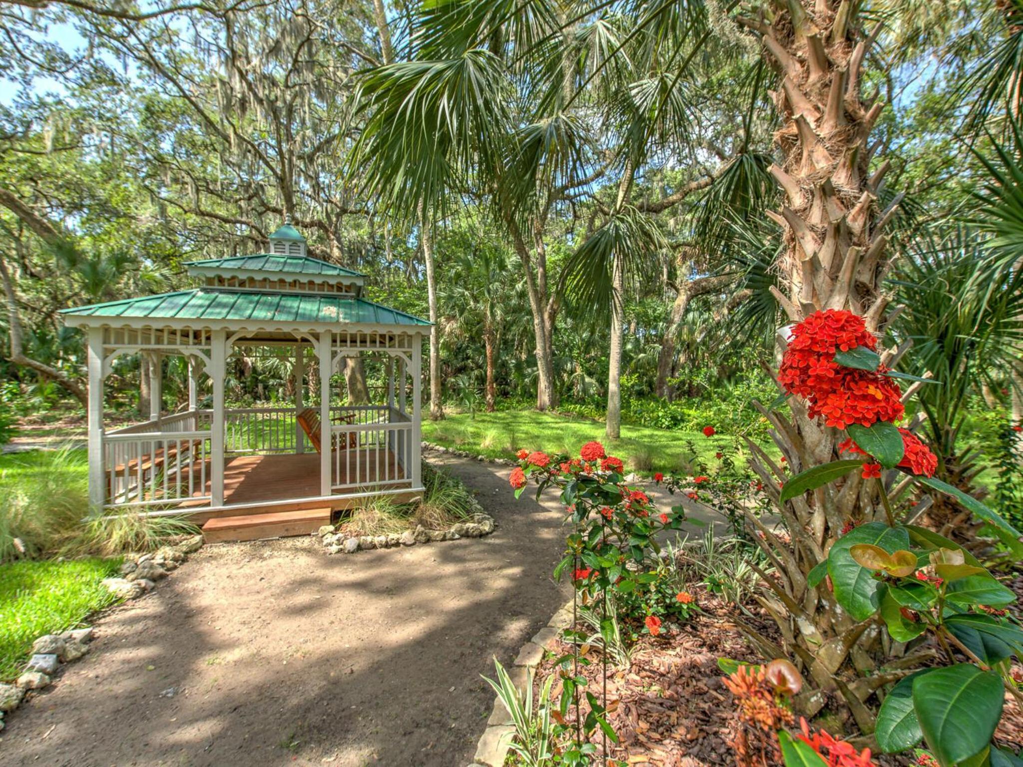 Riverbend Retreat Fla