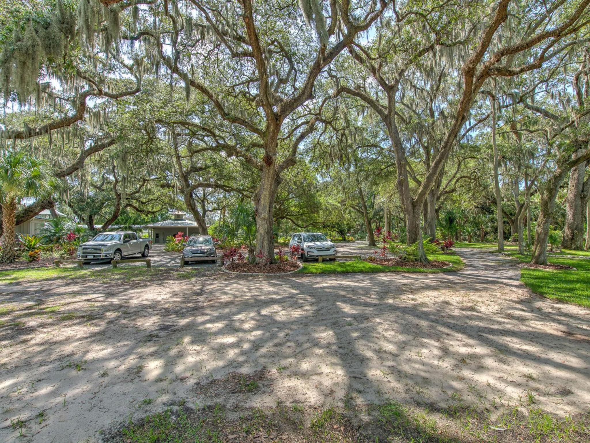 Riverbend Retreat Fla