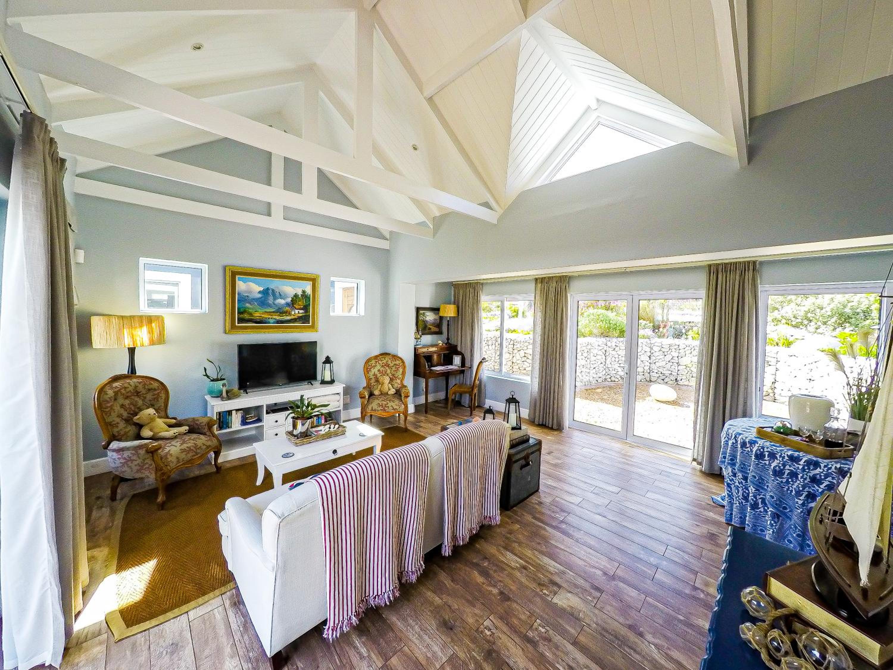 Kallistes Misty Shores Cottage view 3