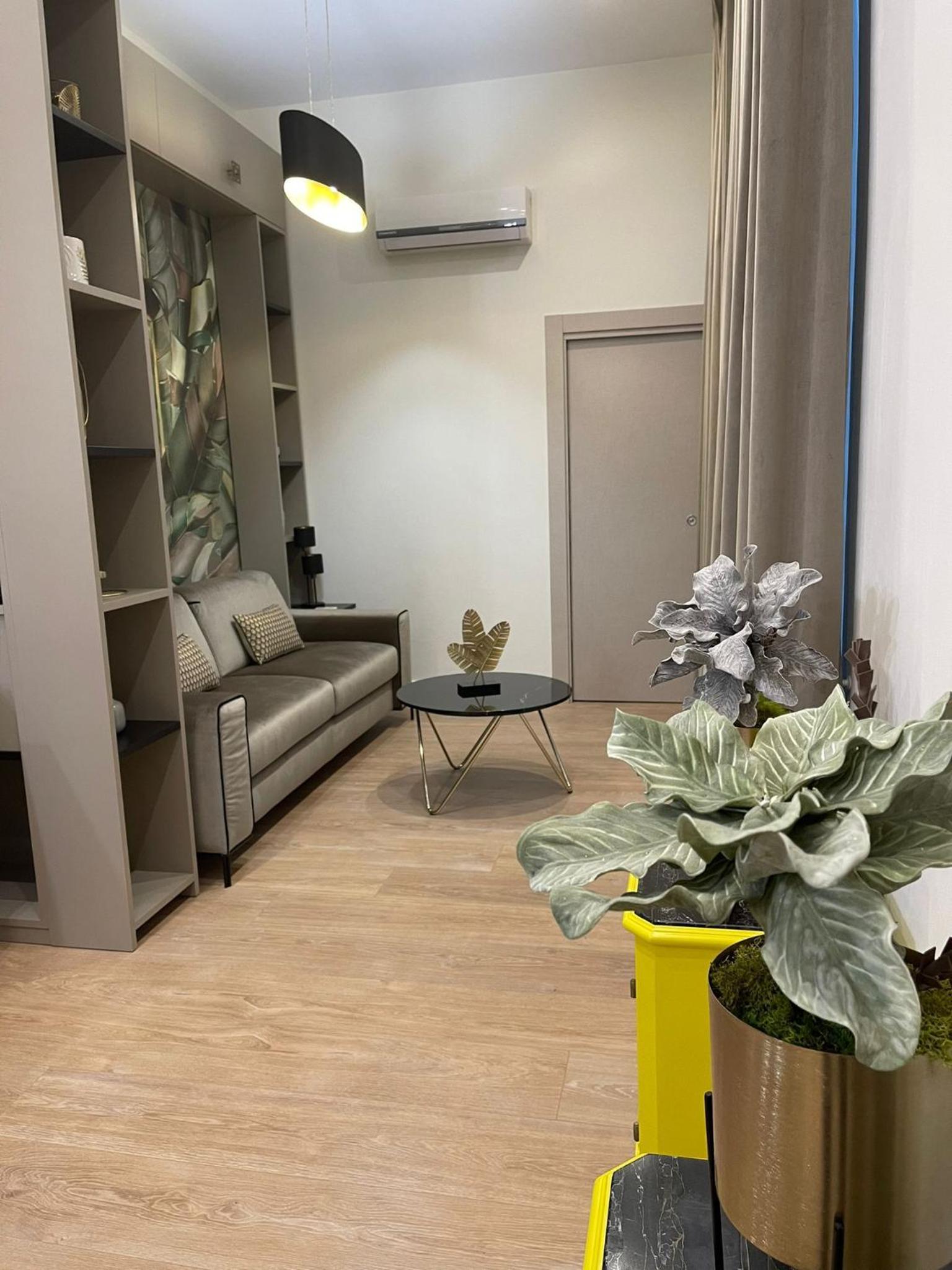 The One Napoli Luxury Apartment