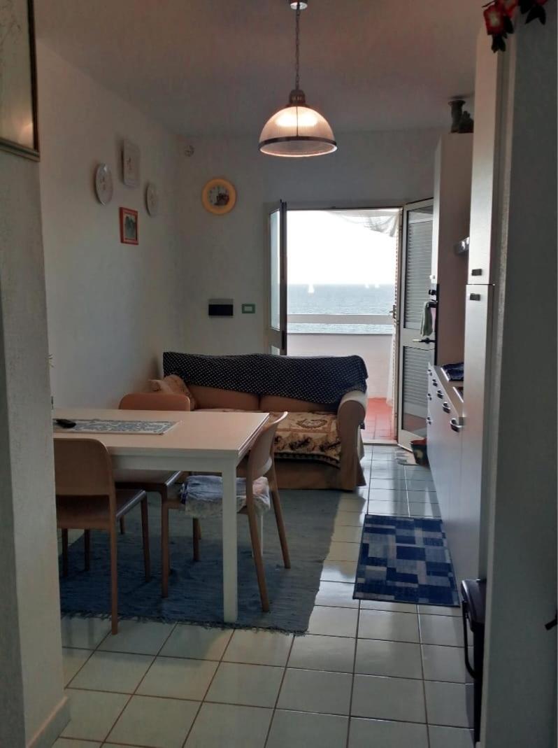Fronte mare view 3