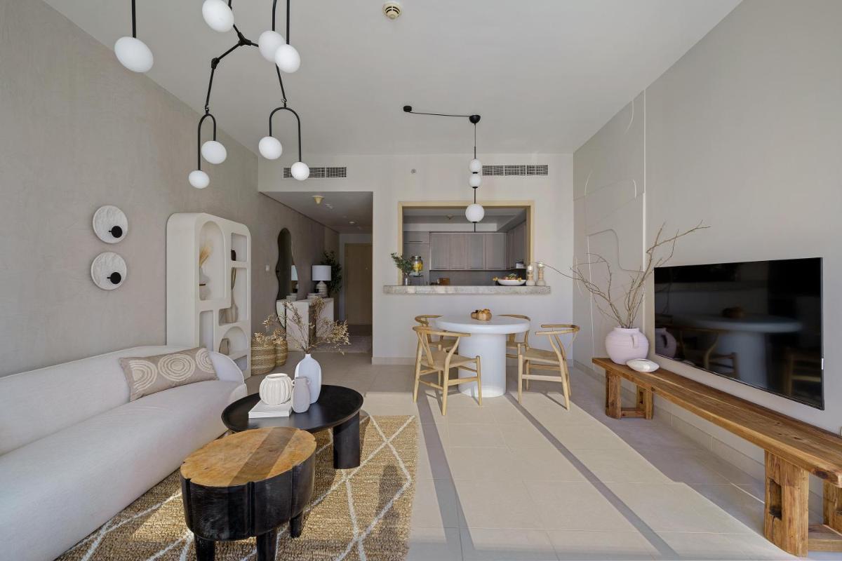 Luxury Apartment with Burj Khalifa View in Downtown