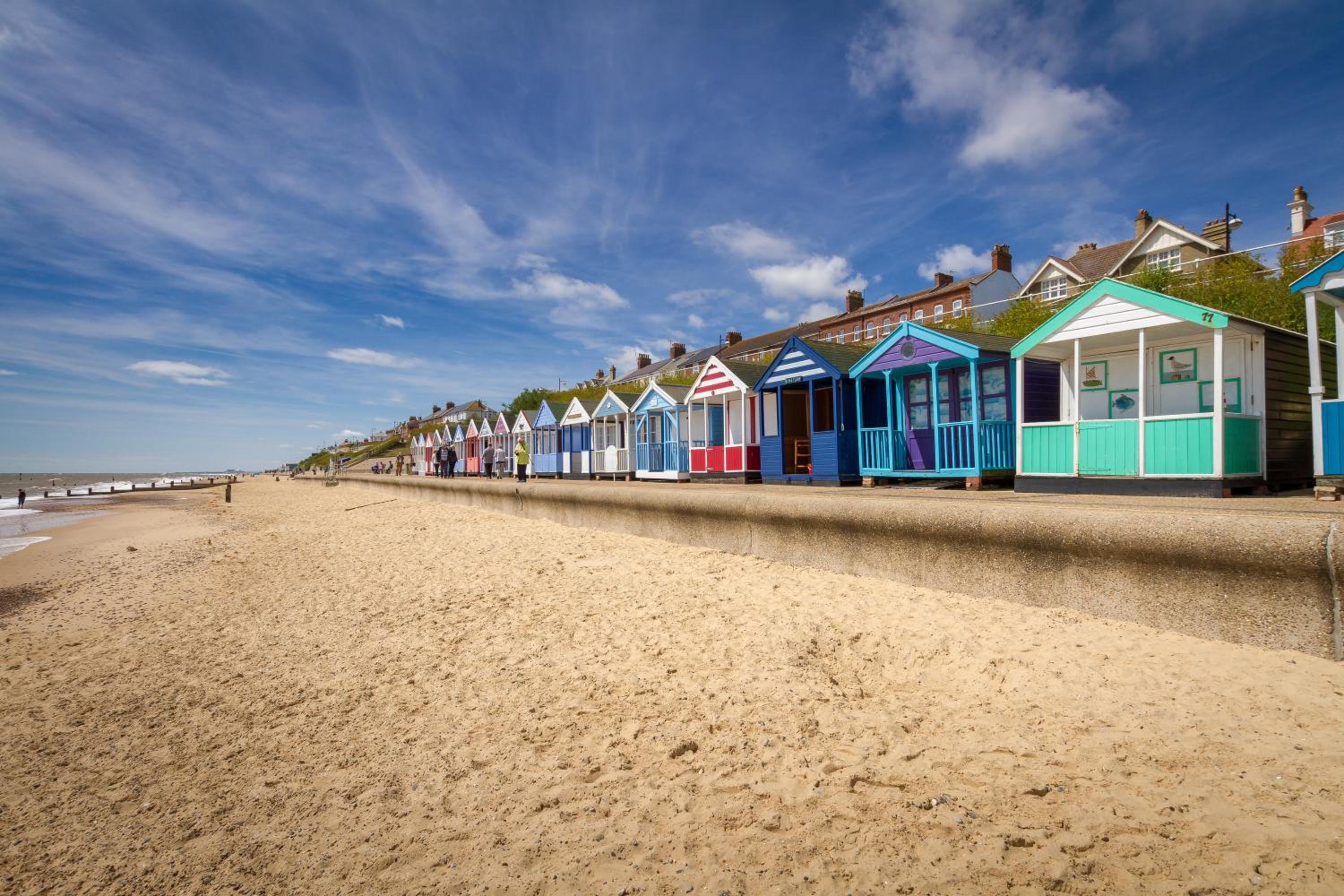 The Shiny Pebble, 5* ground floor.Coastal retreat. view 2