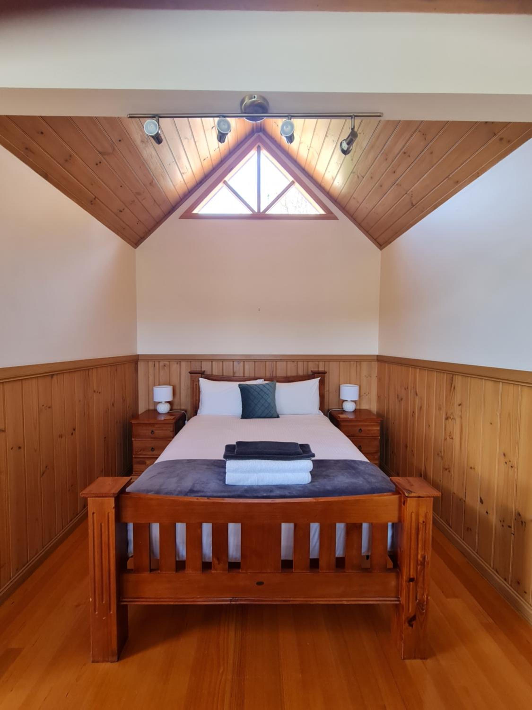 Maple Ridge Cottages
