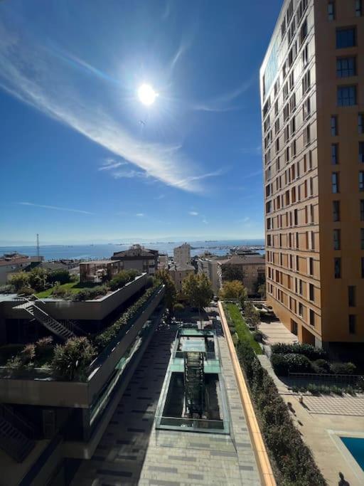 Ultra Lüx Deniz Manzaralı Site İçi 2+1 Daire
