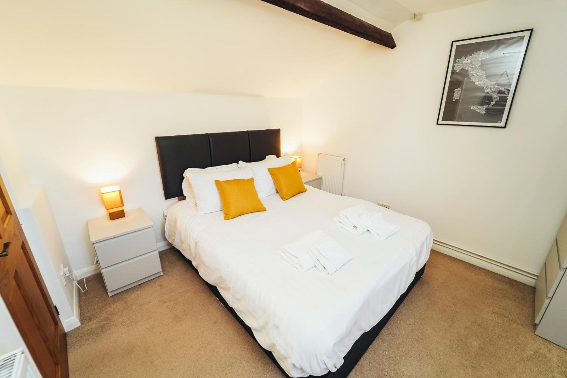 Cottages in Derbyshire - Orchard Cottage view 4
