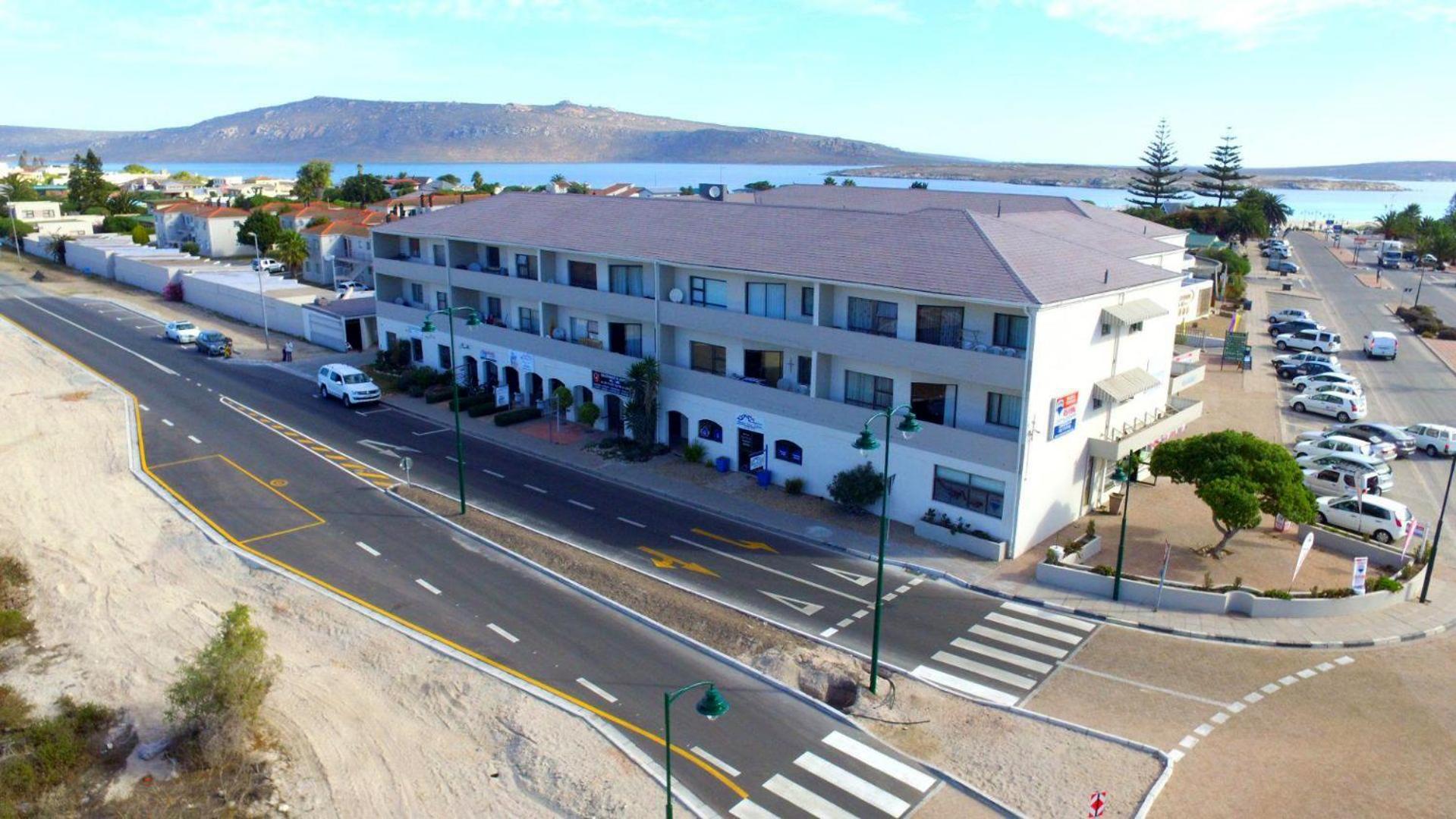 Madriko 23 - Spacious Midtown Langebaan Beach Apartment
