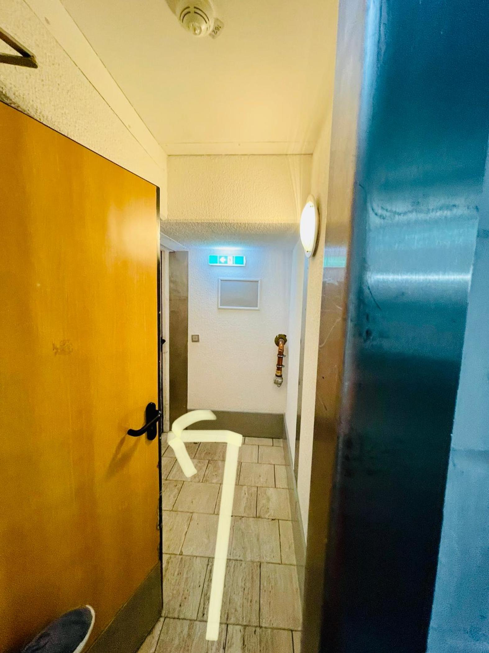 4* Boutique Zimmer am Düsseldorf Hafen + ÖPNV & TG