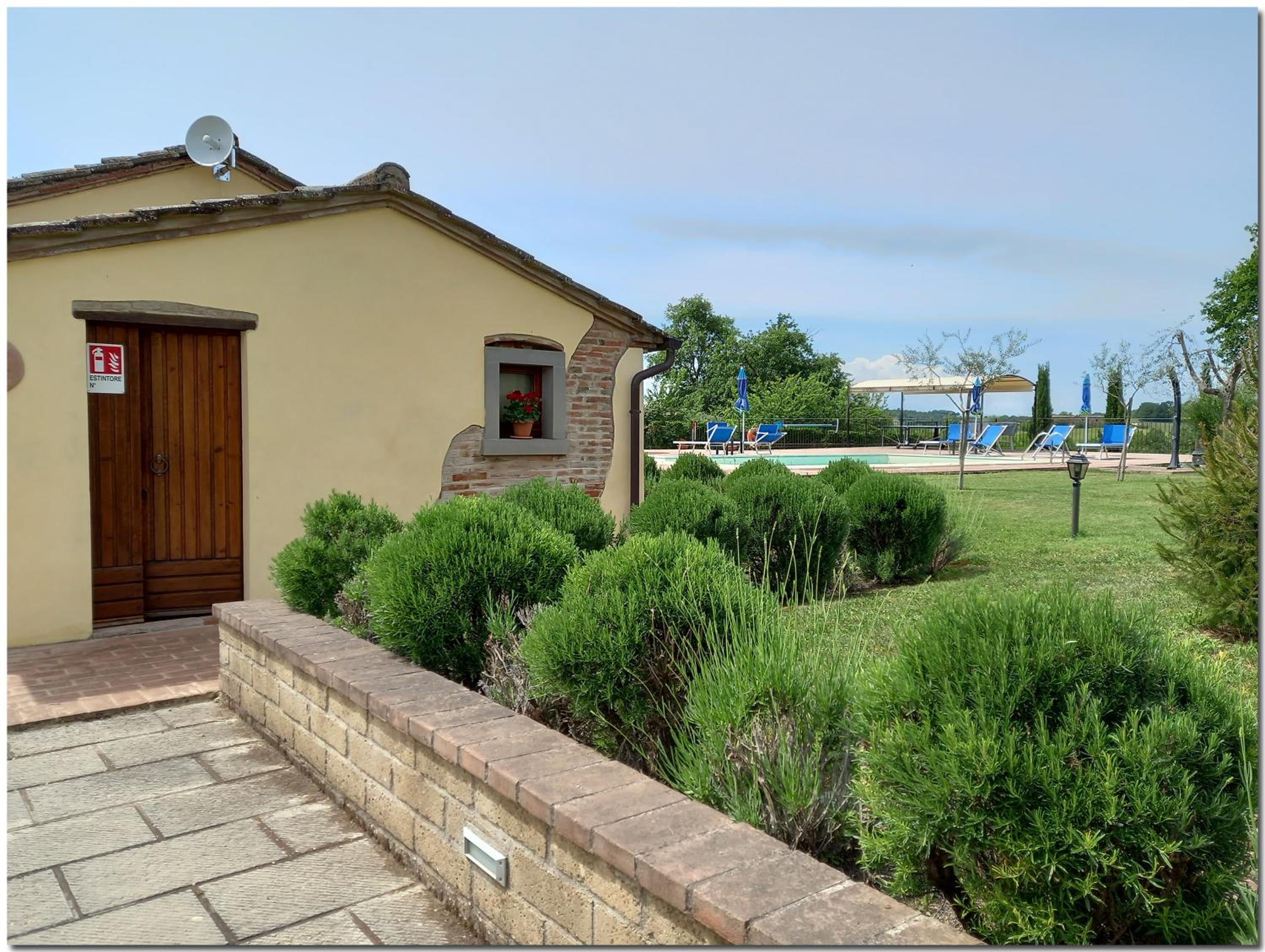 Cortona Vacations - Villino Cortona - Casa vacanze a Cortona con piscina privata WiFi, AC - Toscana - Nelle vicinanze Perugia, Assisi, Montepulciano, Pienza, Siena - Property Image 22