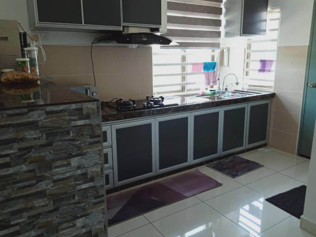 Baituljannah Homestay Batu Pahat photo 7