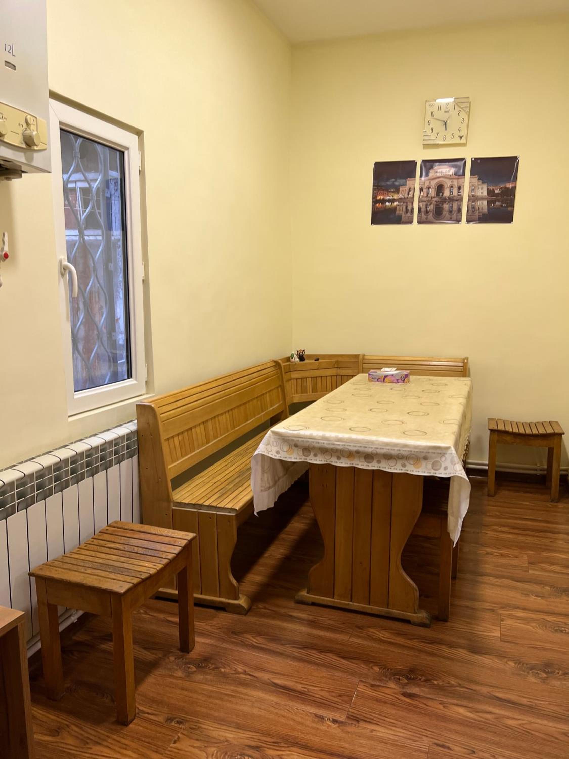 Adamyan 11 hotel