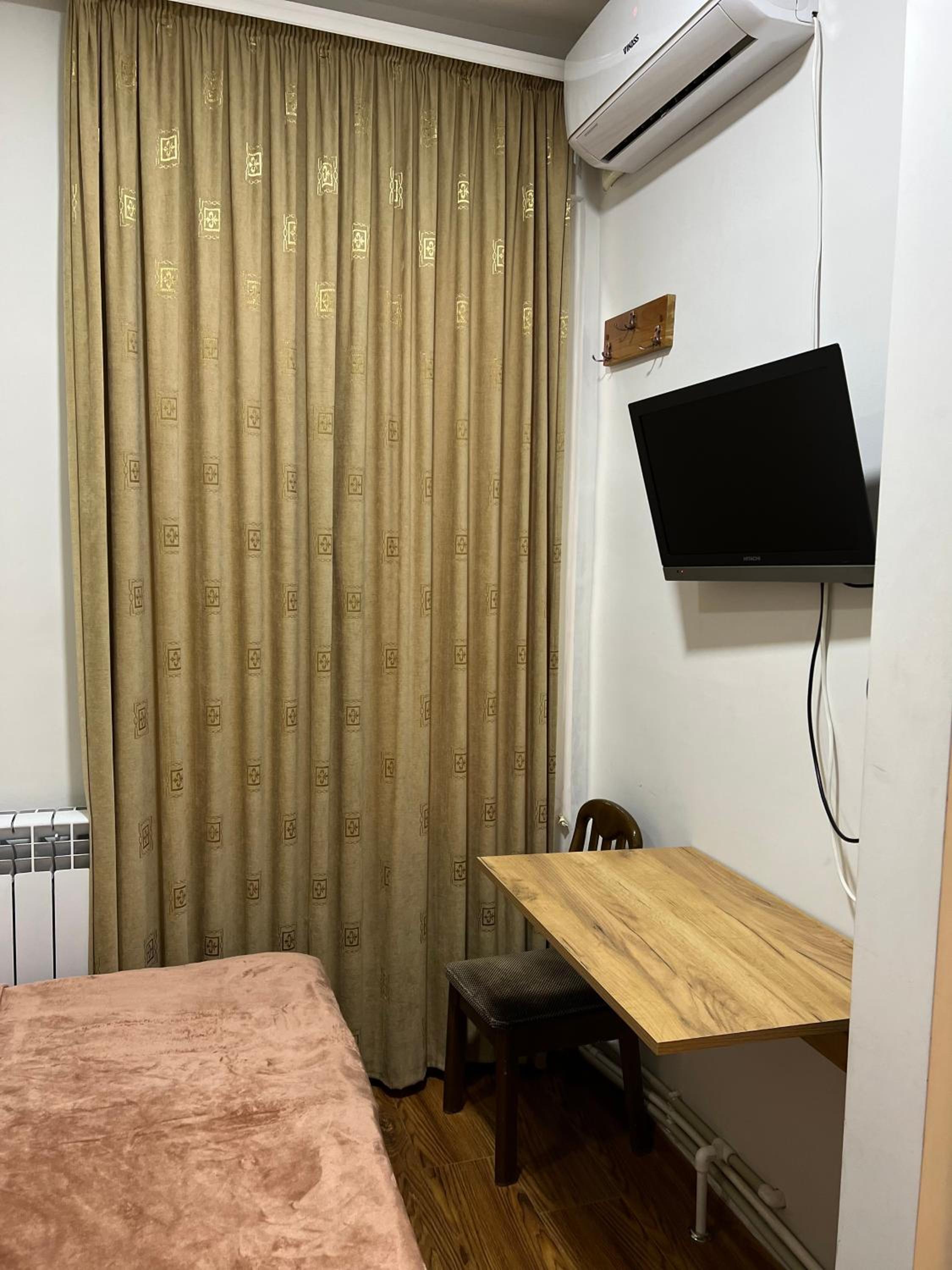 Adamyan 11 hotel