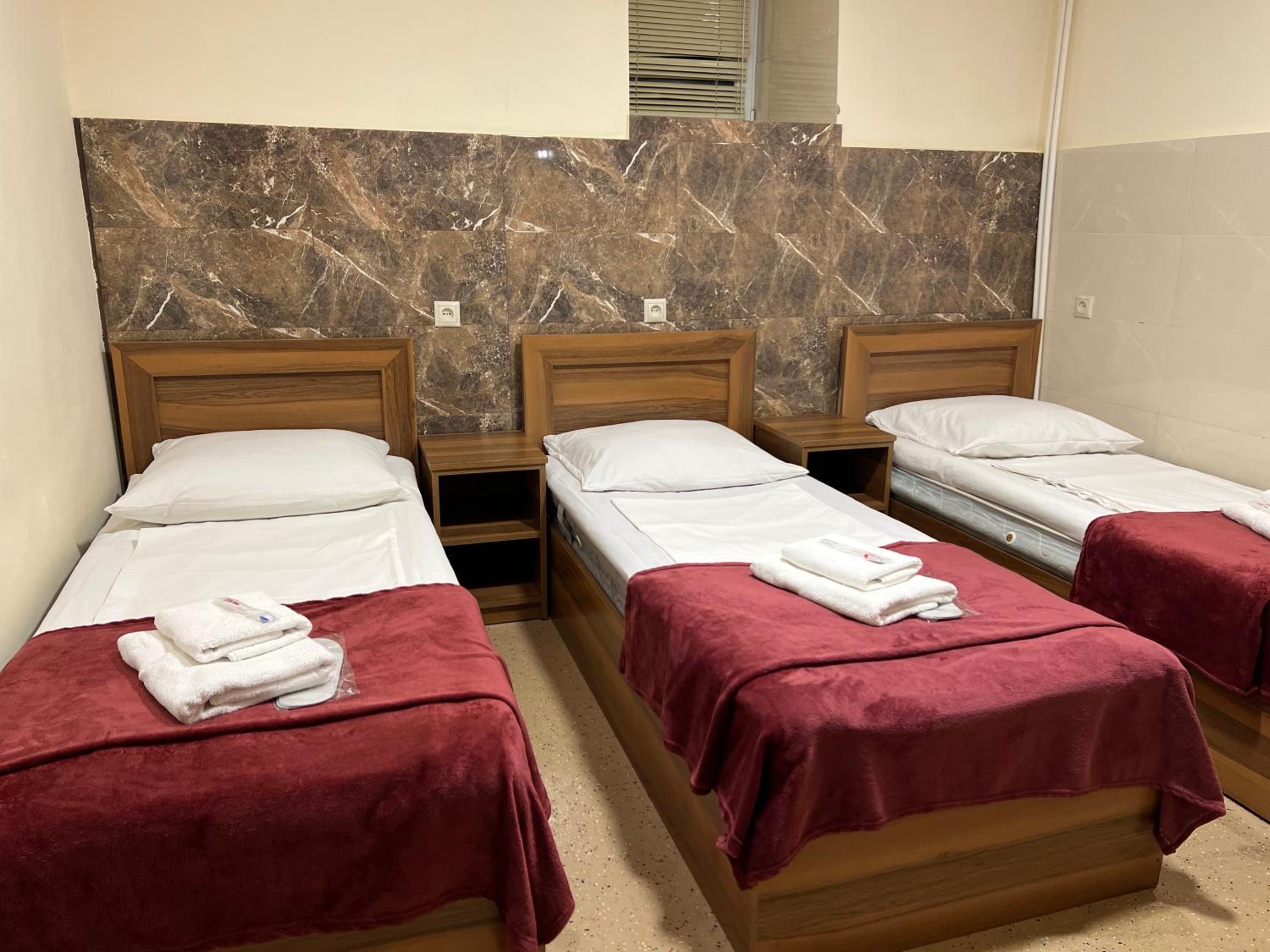 Adamyan 11 hotel