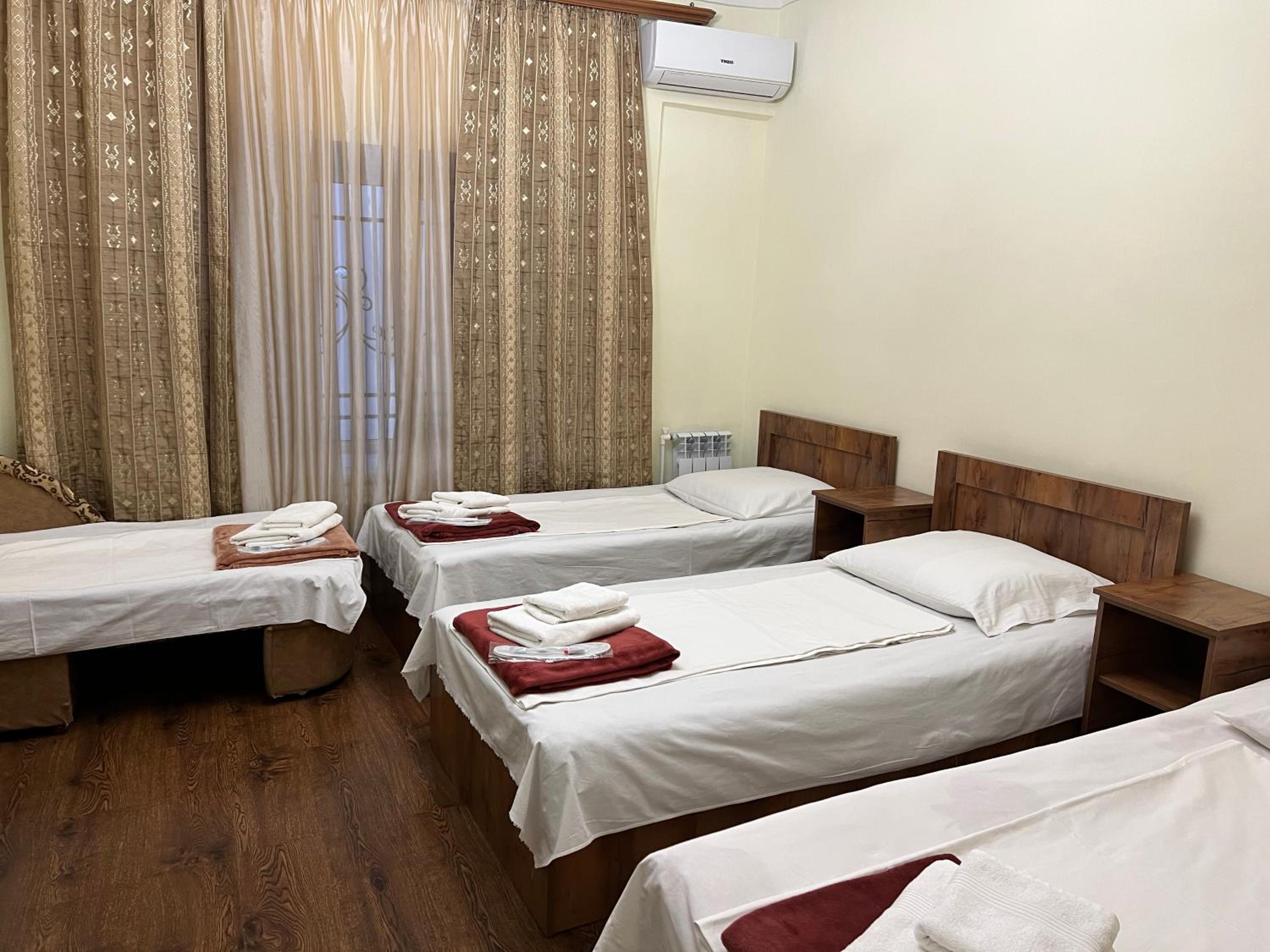 Adamyan 11 hotel