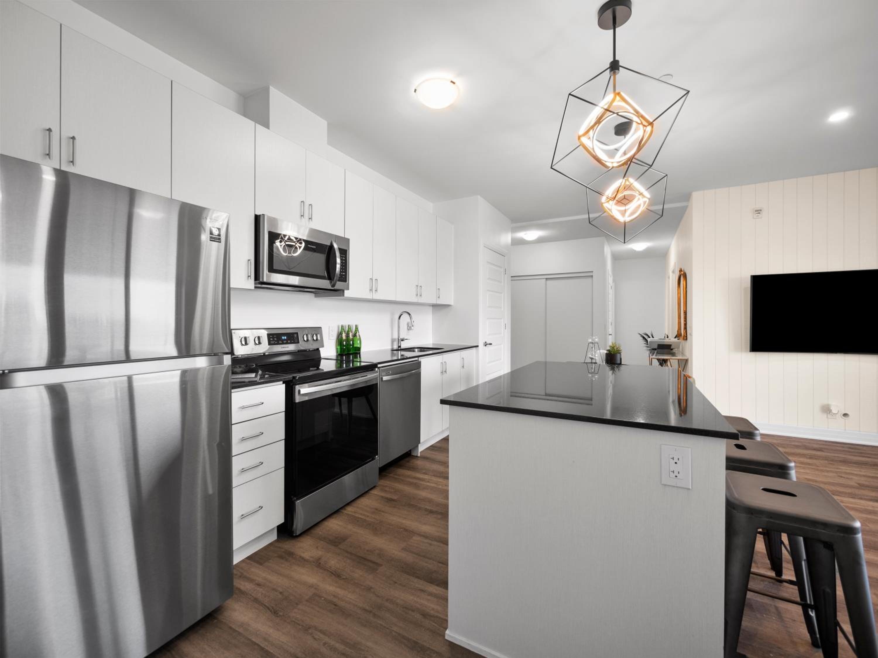 Stylish 3Br  Study Condo - Oakville - Property Image 33