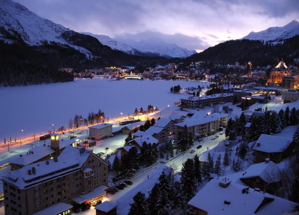 Sankt Moritz Chesa Ruinatsch 50 view 5