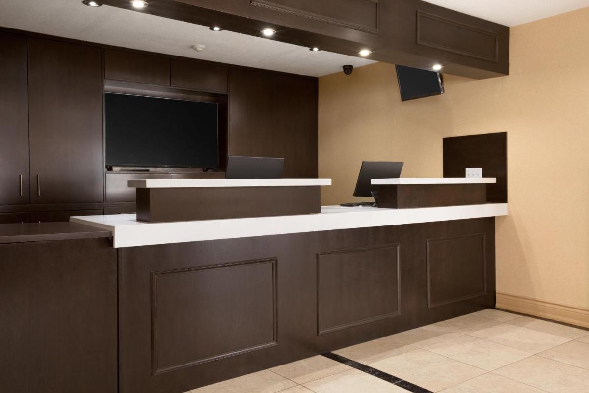 hotel reception