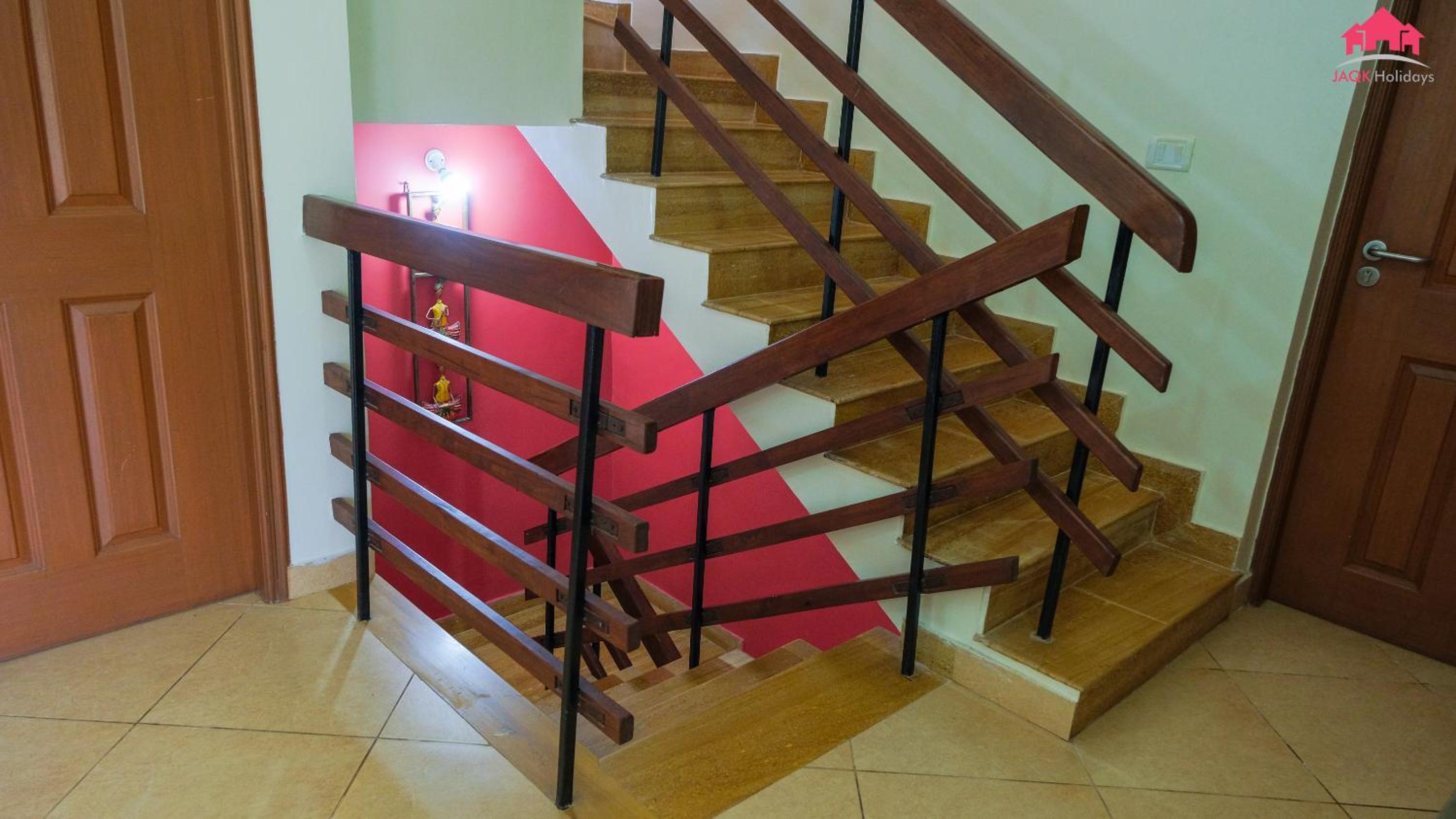 Royale Holiday Villa - 4BHK JAQK Holidays