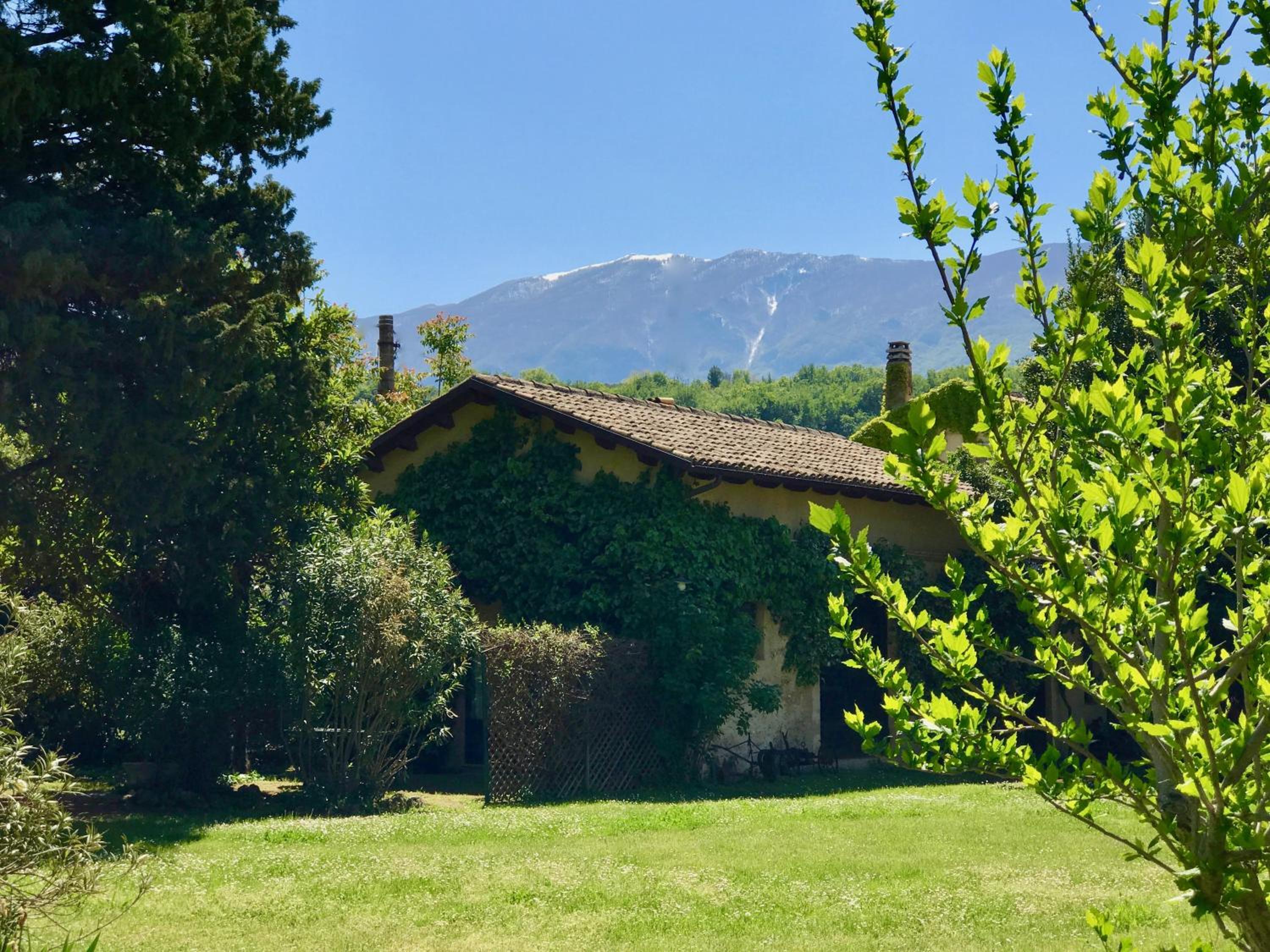 Agriturismo "Borgo Madonna degli Angeli" - charming cottages in the gardens !