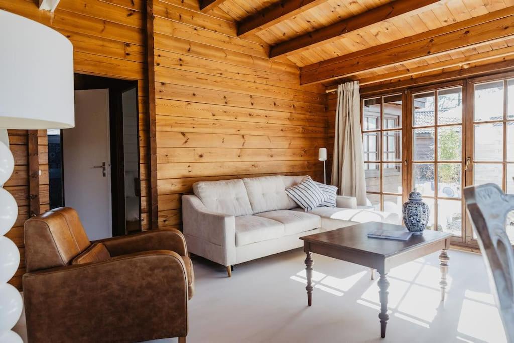 HOLLAND Holiday Home