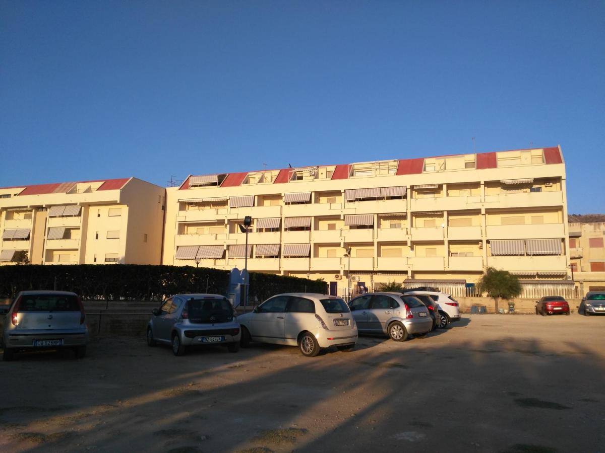 Studio Flat Vista Mare view 3
