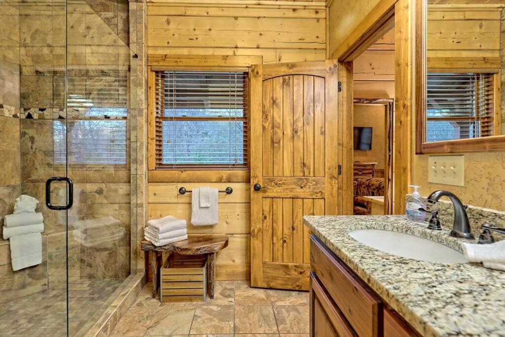 Ruby River Lodge view 2