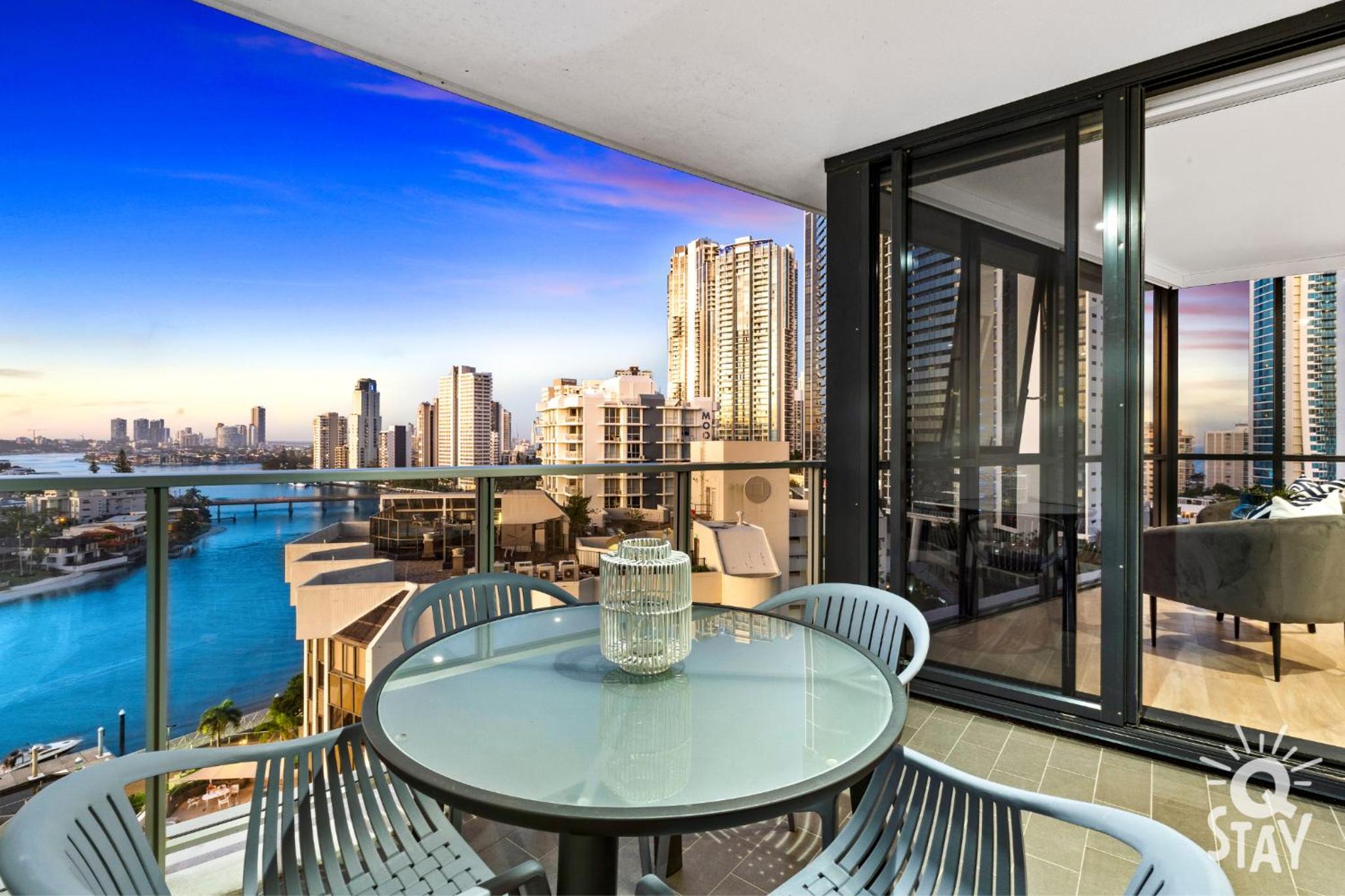 Avalon Apartments - QStay