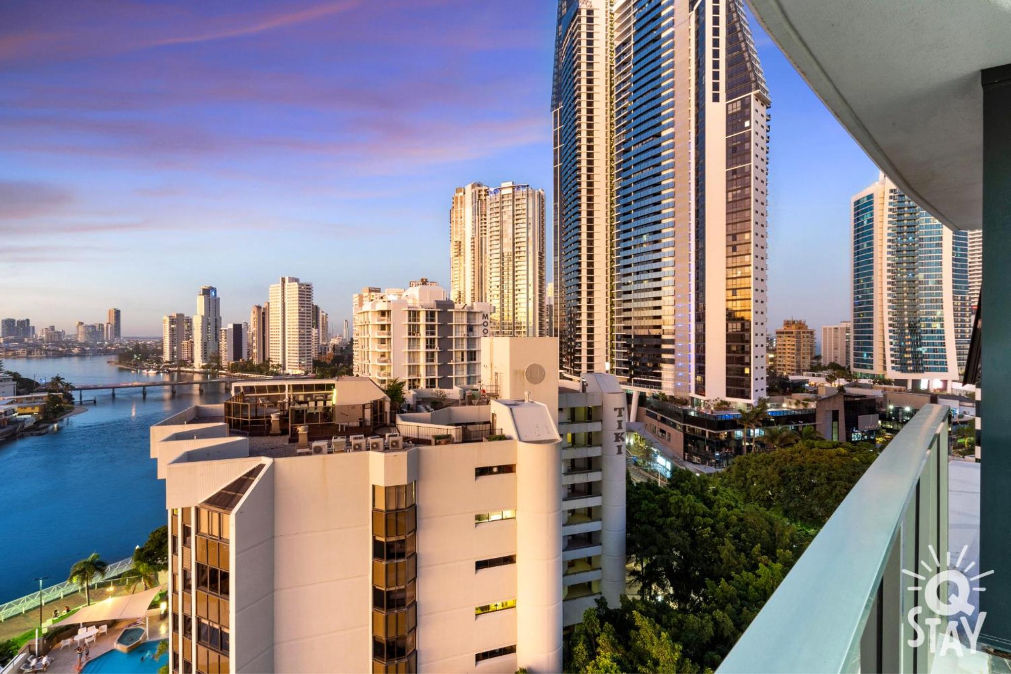 Avalon Apartments - QStay