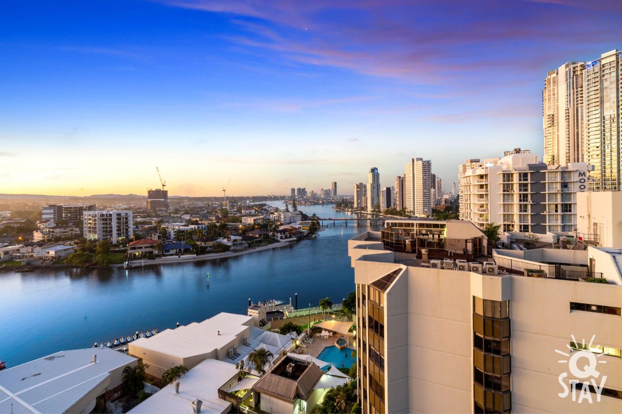 Avalon Apartments - QStay