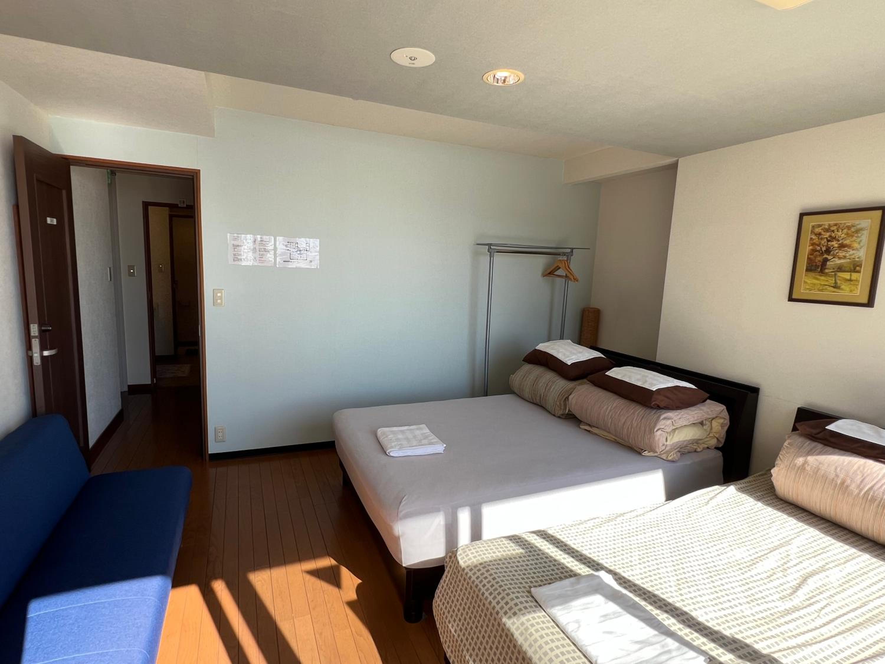 Atami Onsen Guest House Megumi 5 minutes walk from Atami Station
