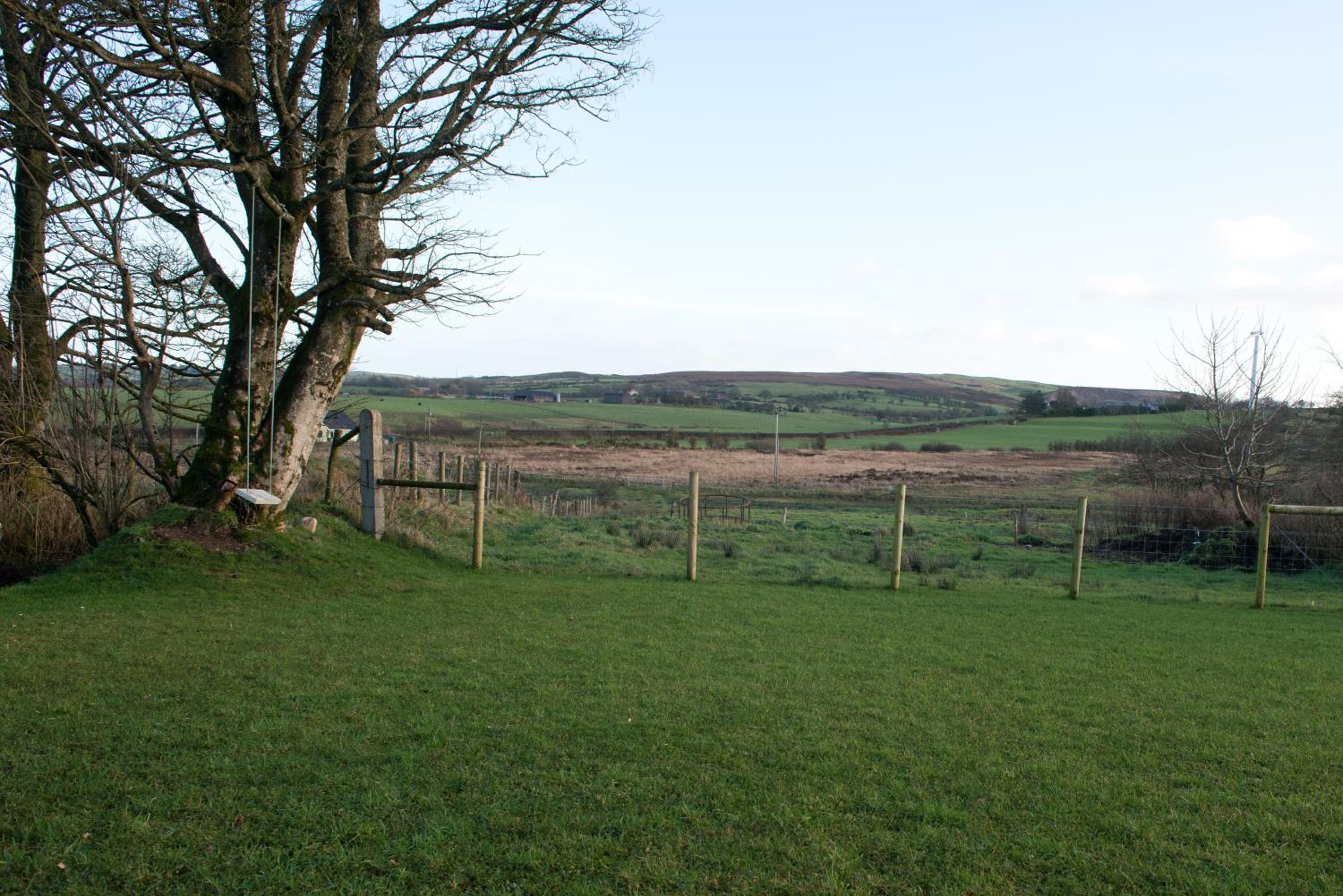 Cobblers Cottage Creggan view 5