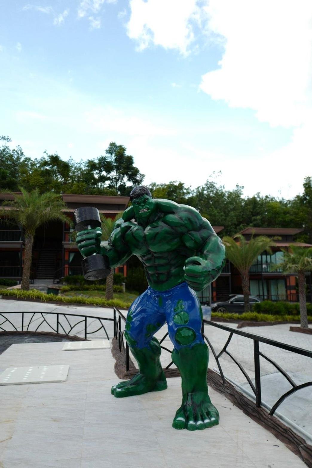 Chomview Resort