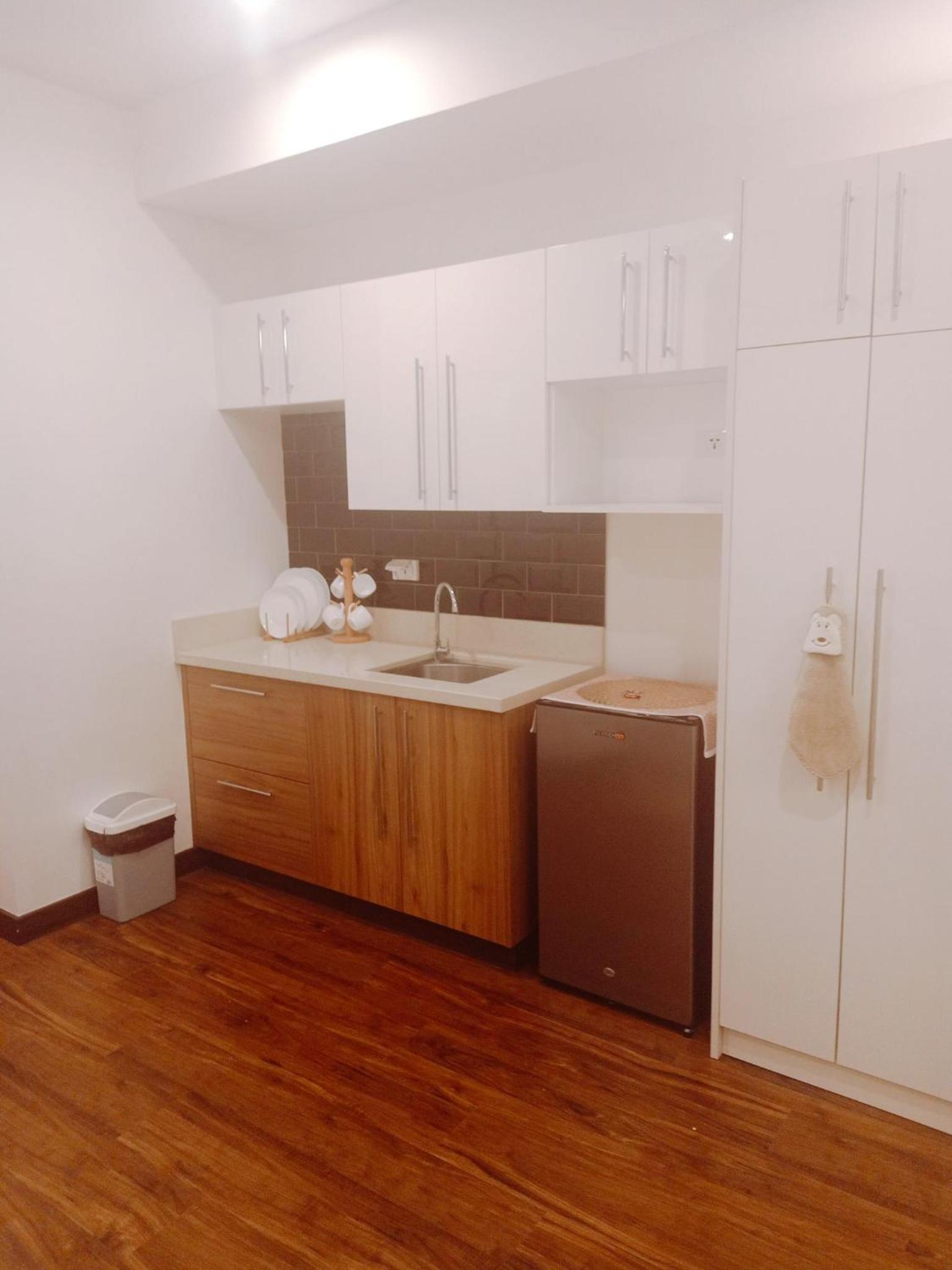 Cozy Suite Studio type condo in Matina Enclaves view 3