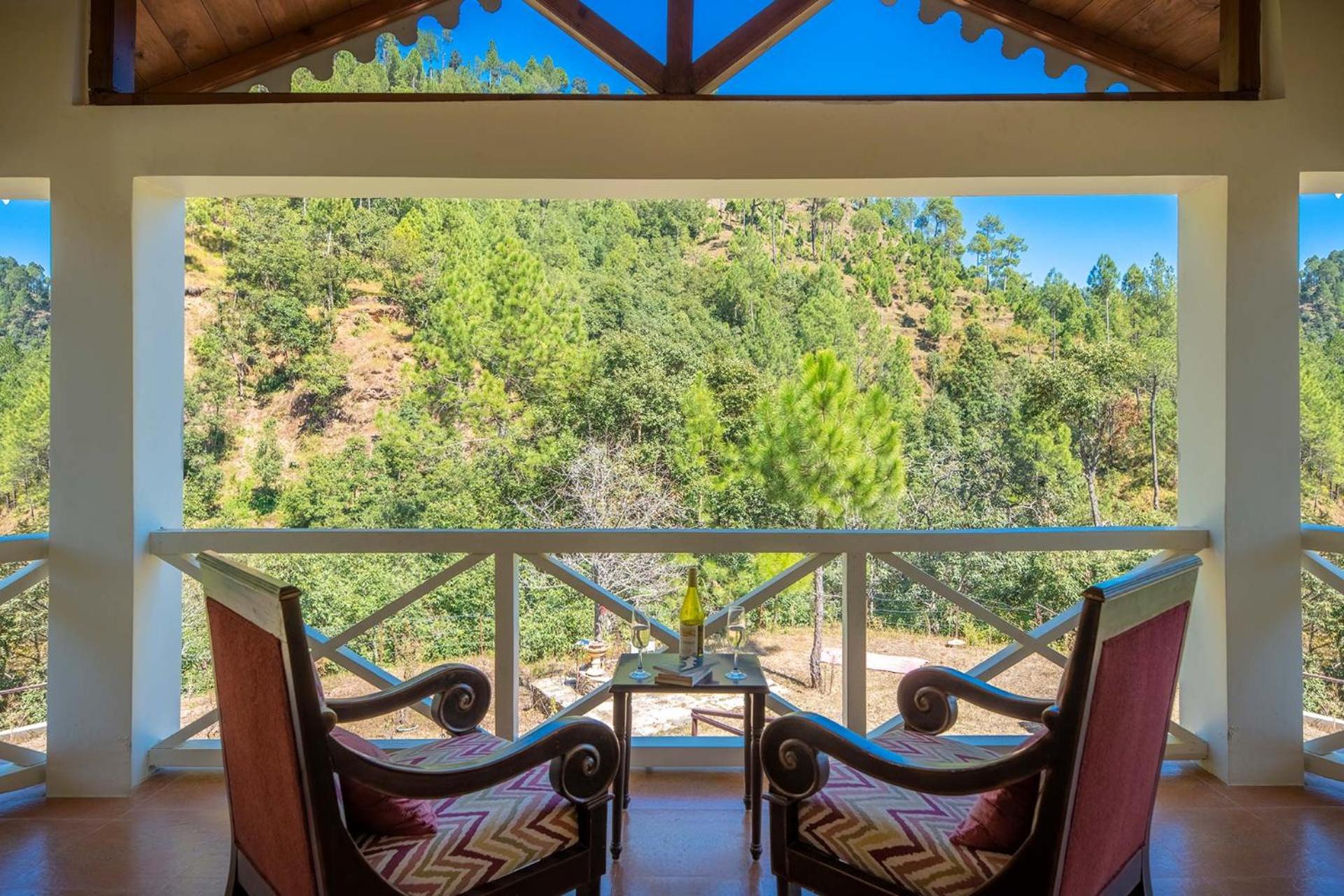 Hollyhock Cottage by VEO - Part of StayVista view 2