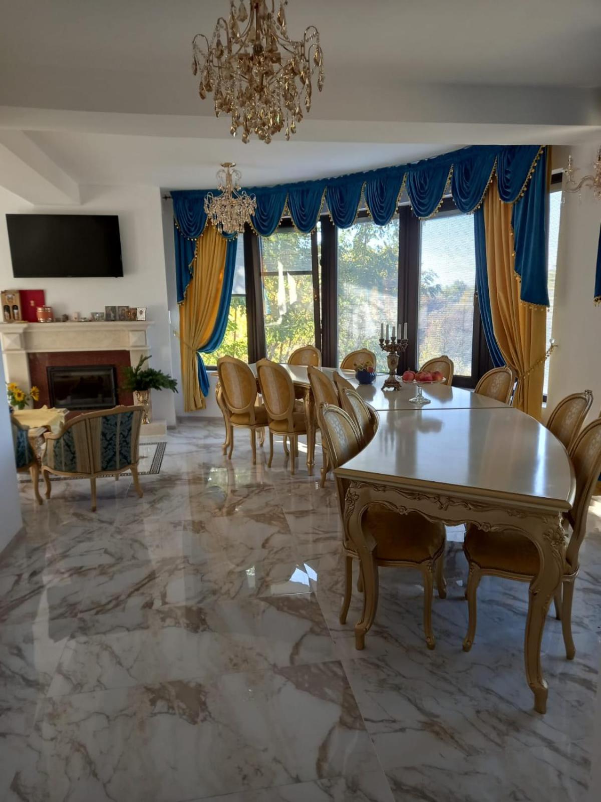 FLORENA HOUSE view 2