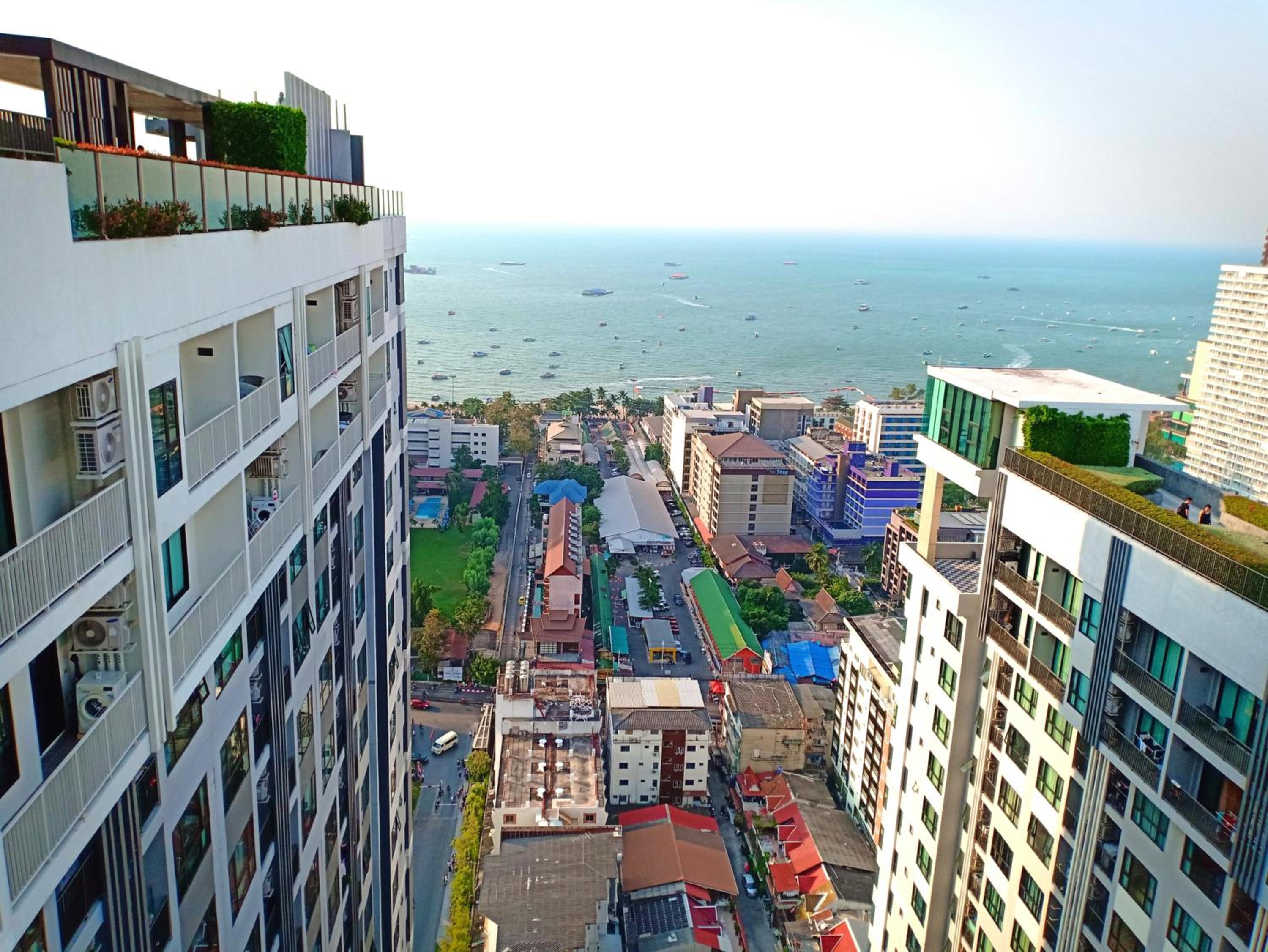 The Base Horizon Central Pattaya view 3