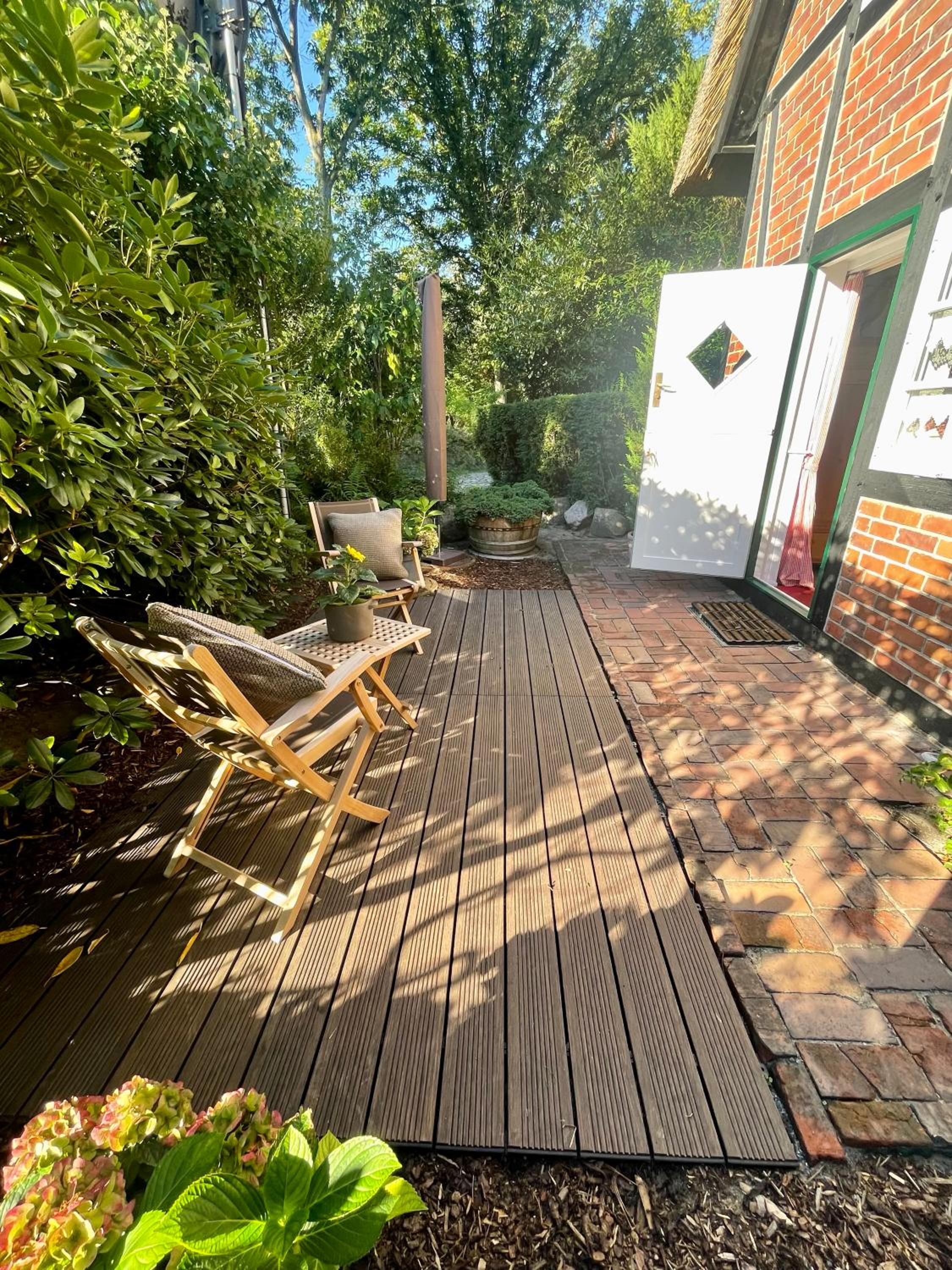 Ferienhaus unter Reet im Heidedorf Sankt Dionys bei Lüneburg