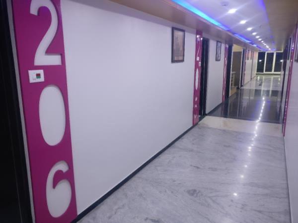 Hotel KK Residency