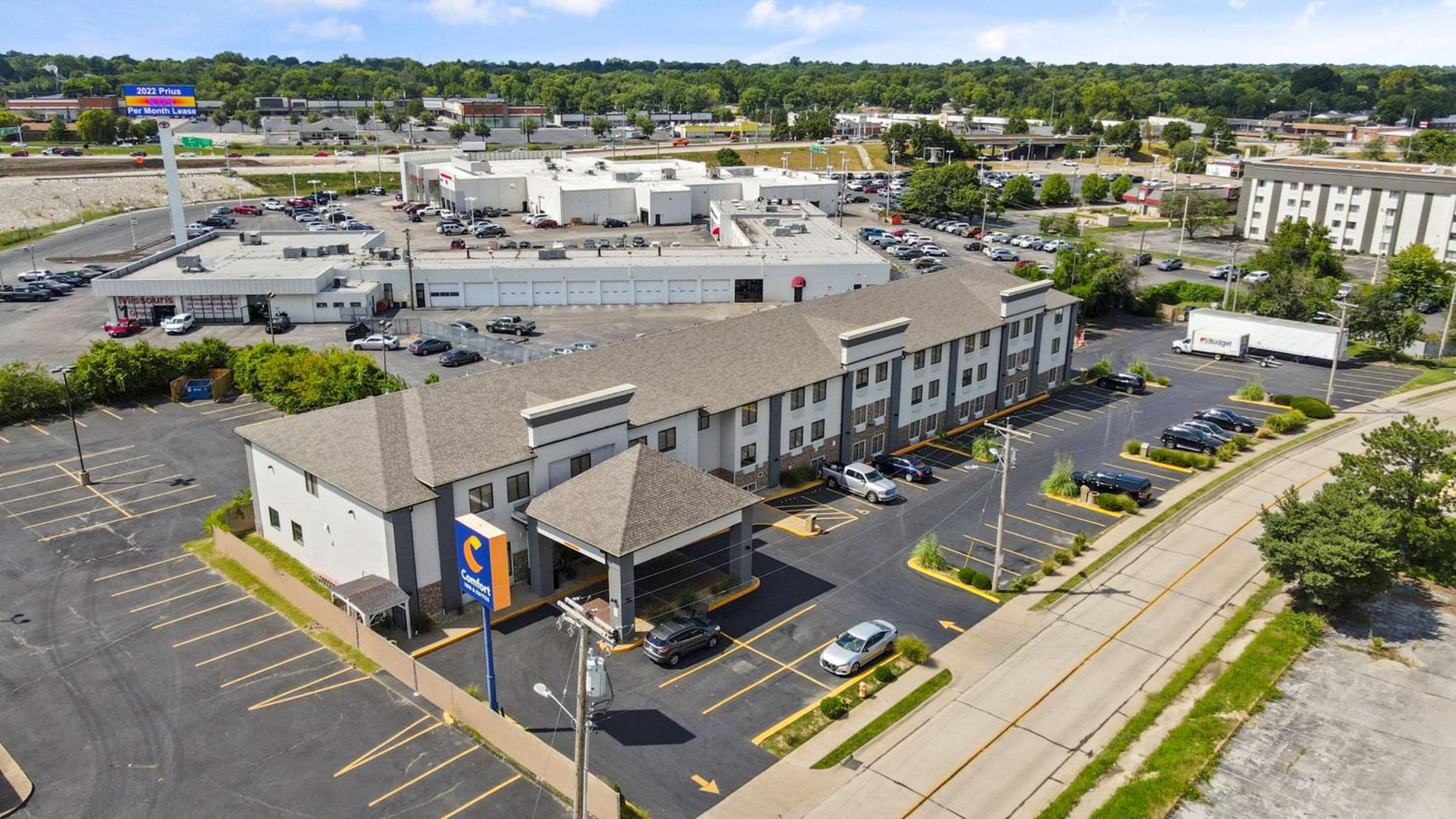 Comfort Inn Suites St Louis-Hazelwood - Property Image 22