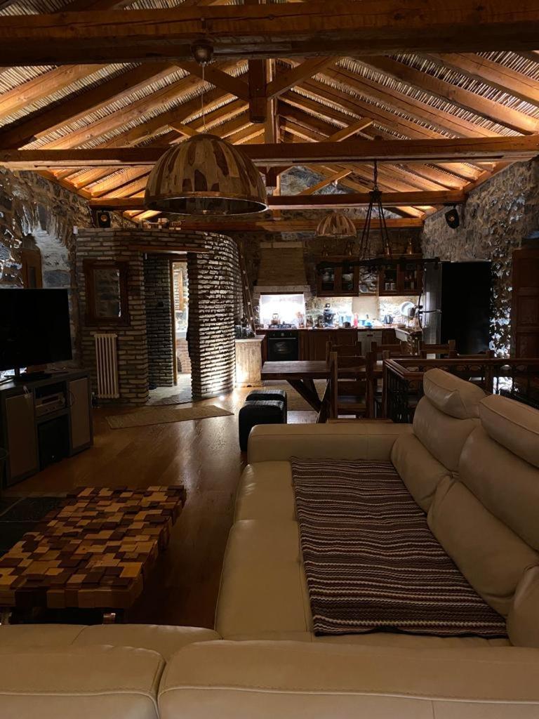 Villa Ardamis Karyes