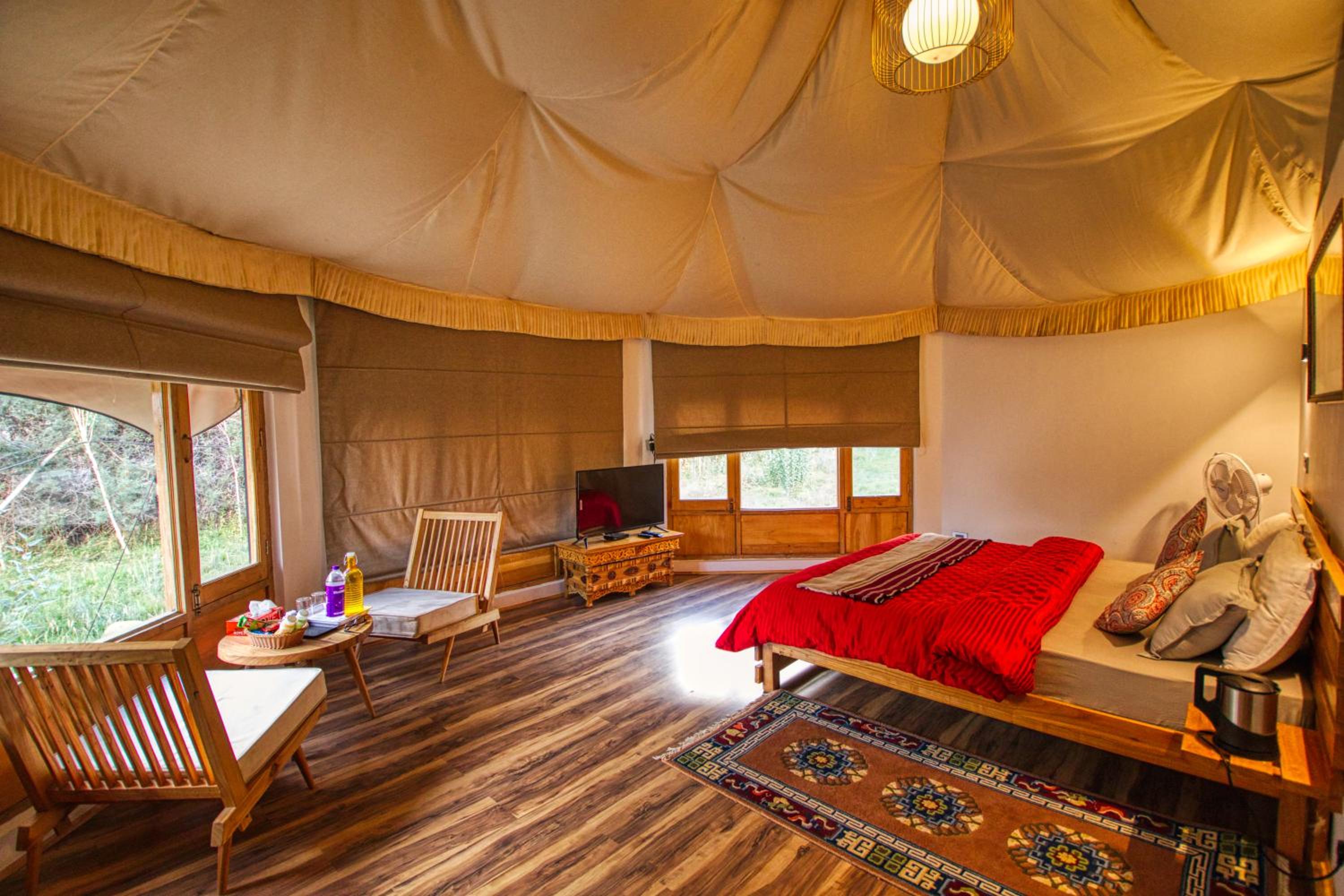Chalet Seabuckthorn - Hunder view 2