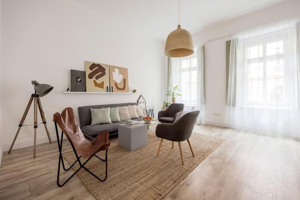 Atelier Apartment view 2