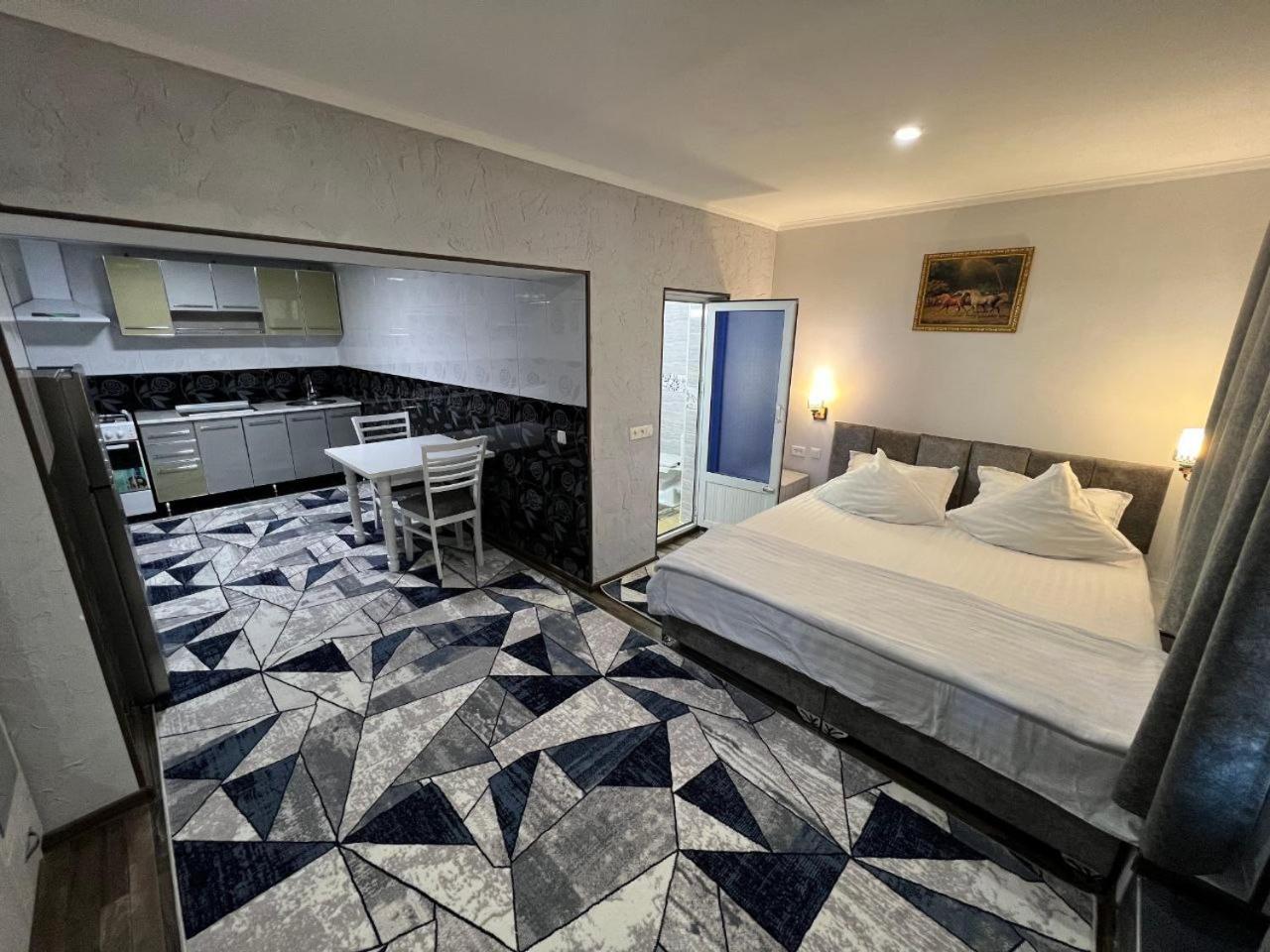 Nemo Guest House