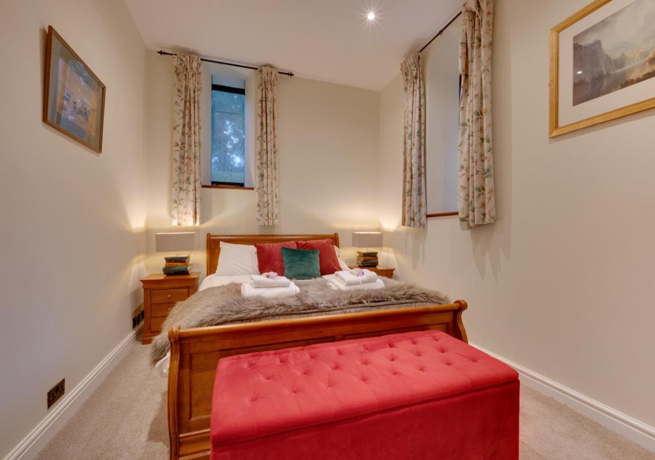 Oystermouth Chapel