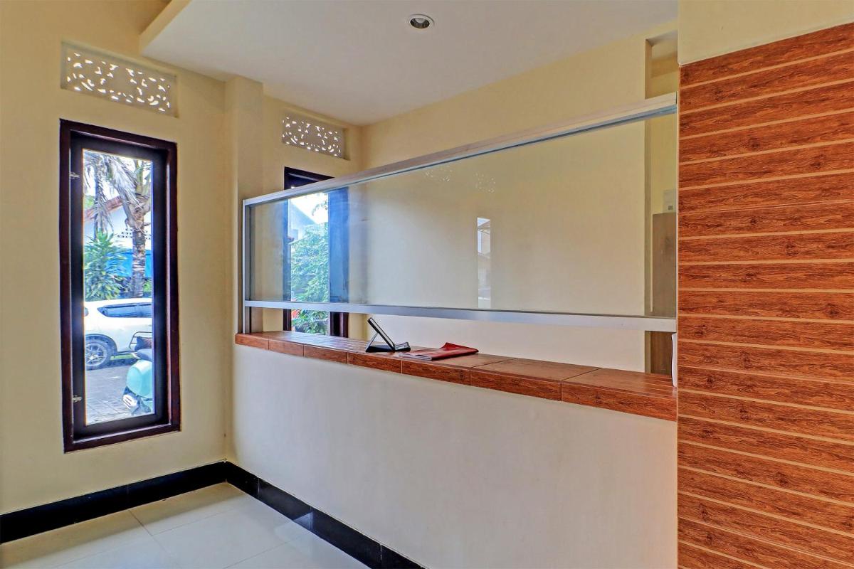 hotel reception