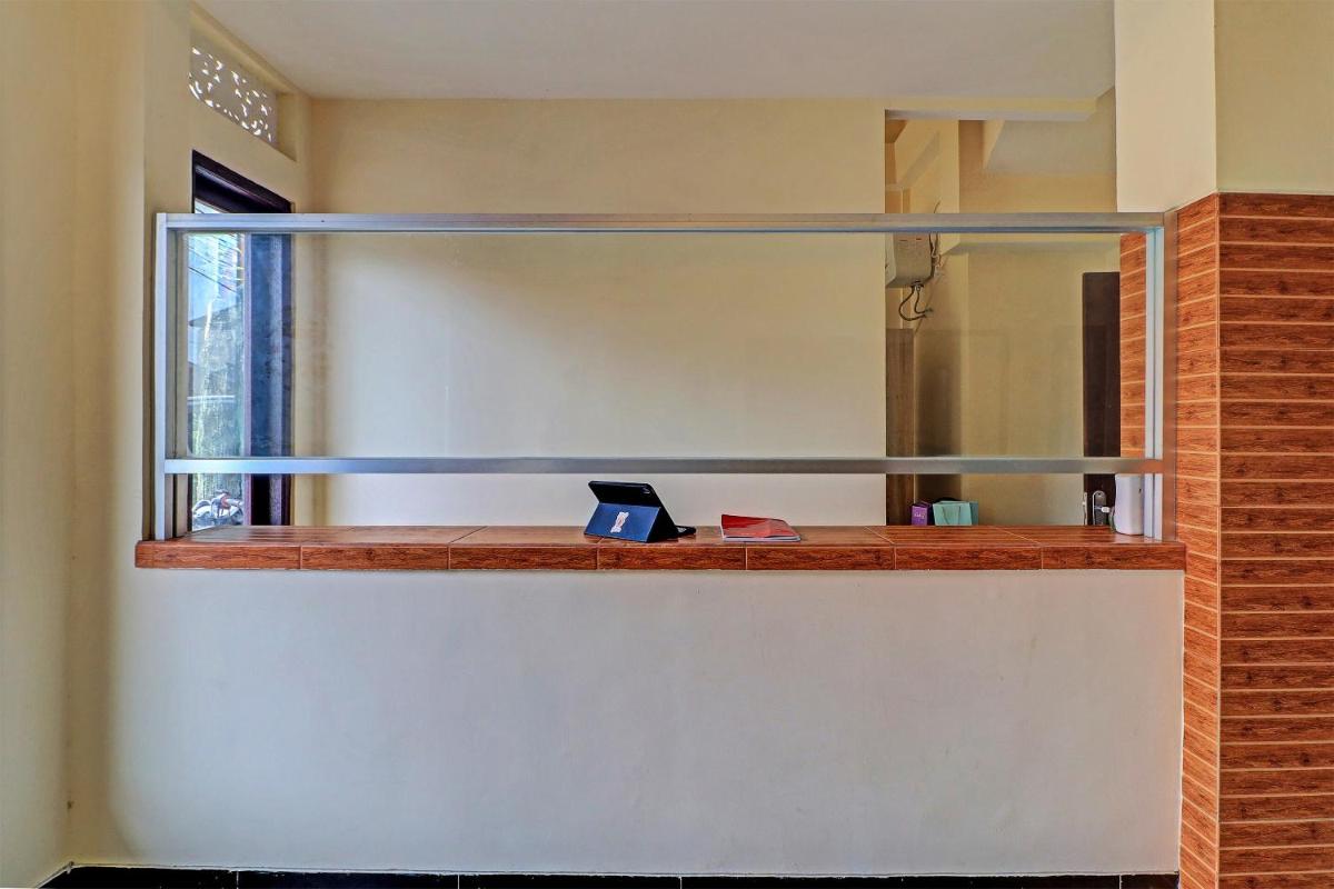 hotel reception