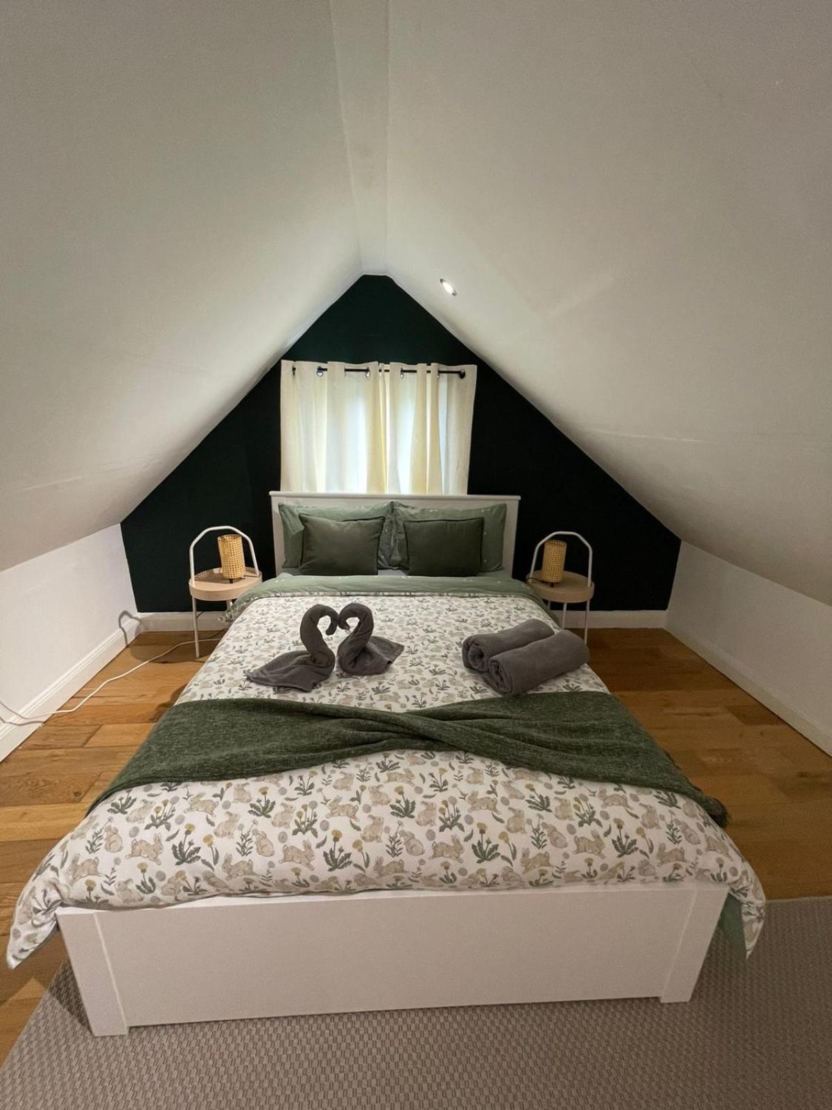 Wembley Rooms