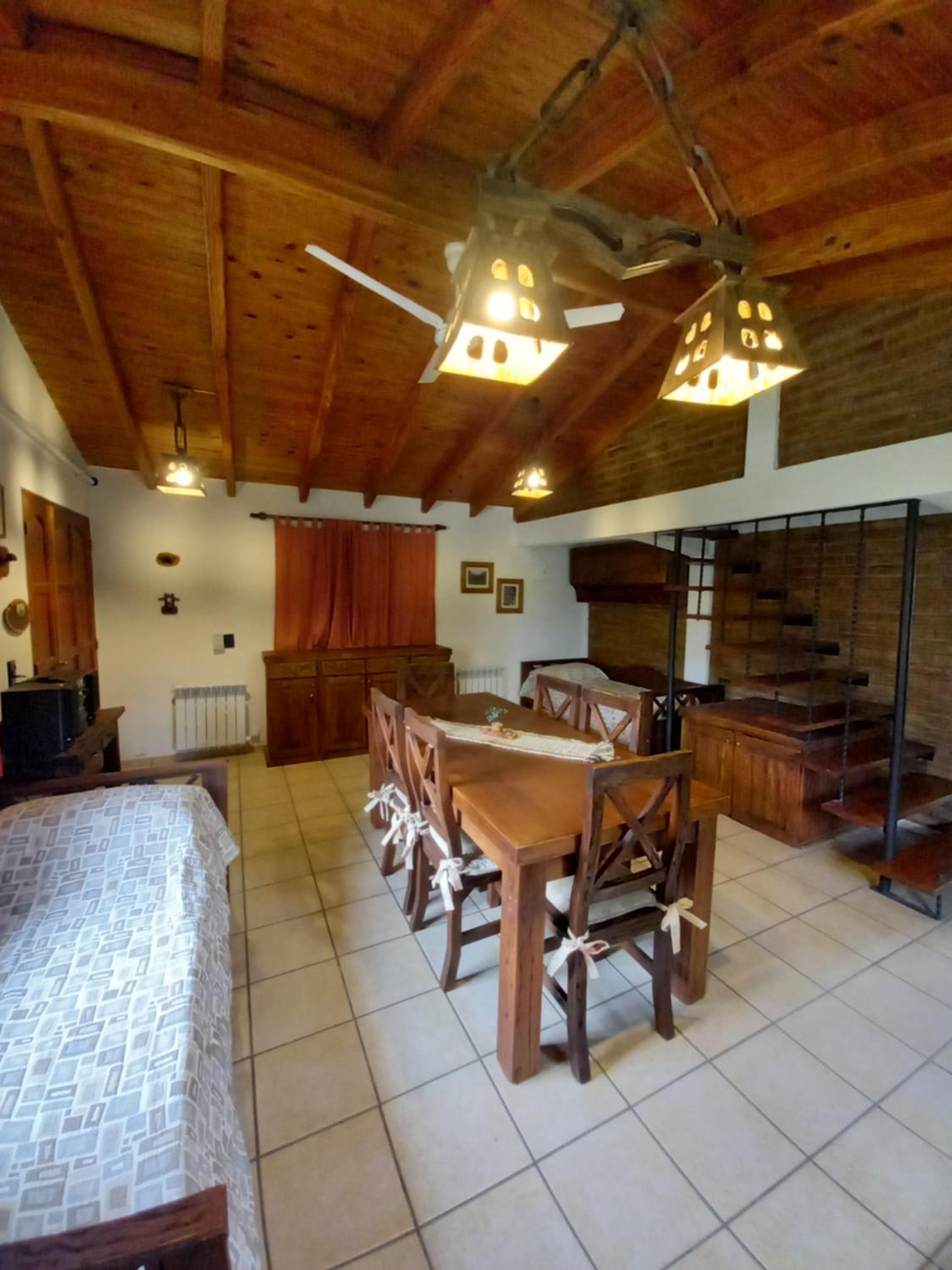Casa La Encantada, en el pedemonte mendocino